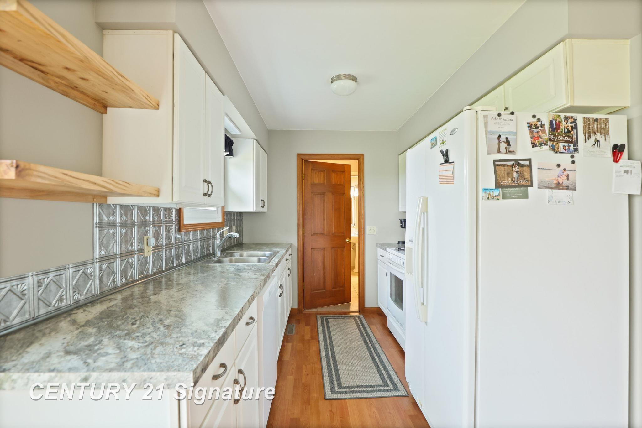 12757 Holland Road, Frankenmuth, MI 48734 — Photo 13