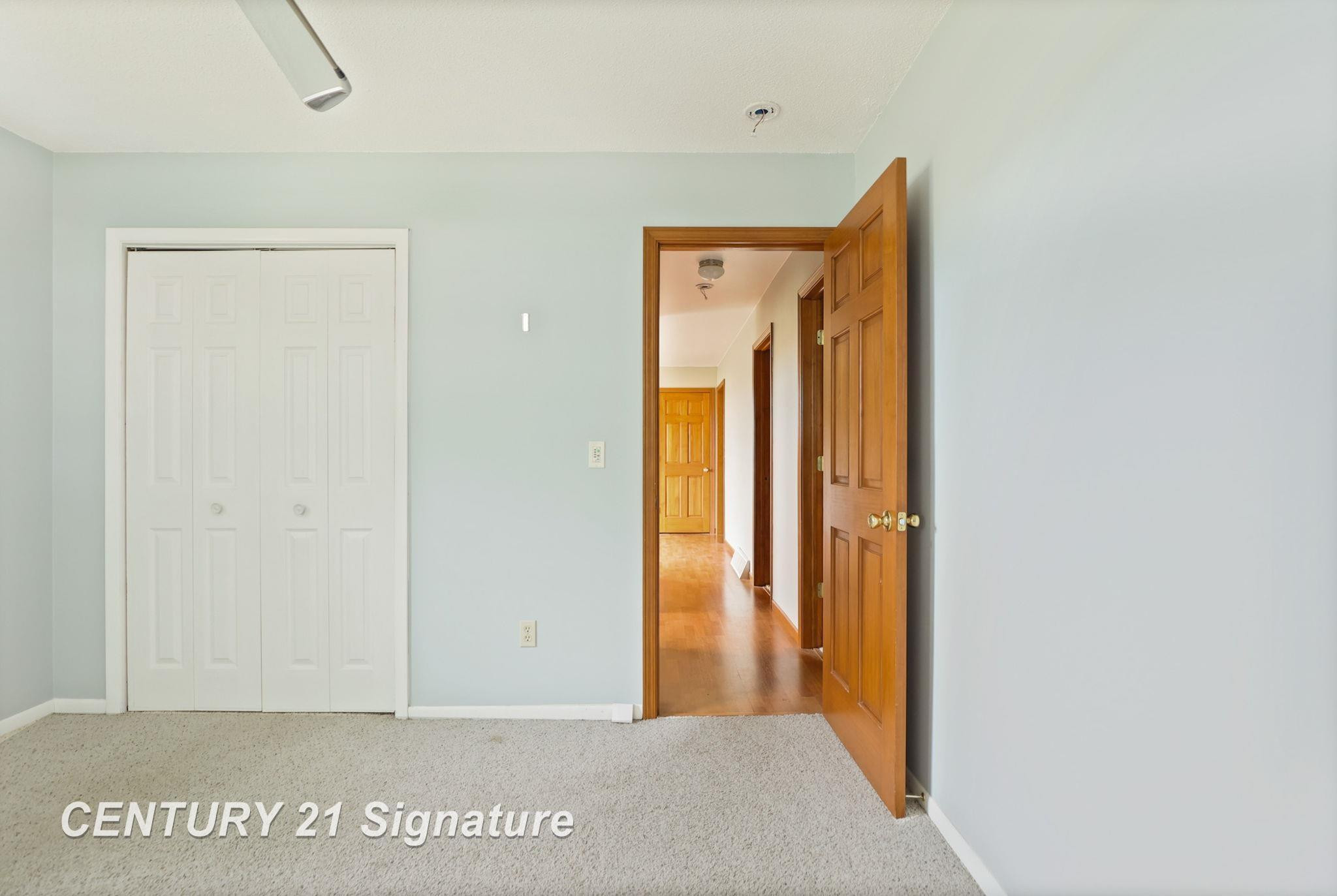 12757 Holland Road, Frankenmuth, MI 48734 — Photo 20