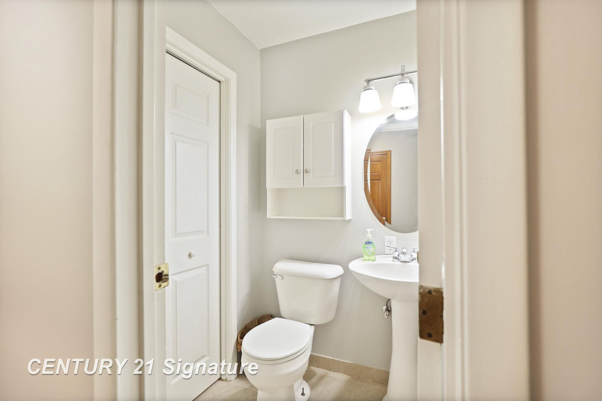 12757 Holland Road, Frankenmuth, MI 48734 — Photo 24