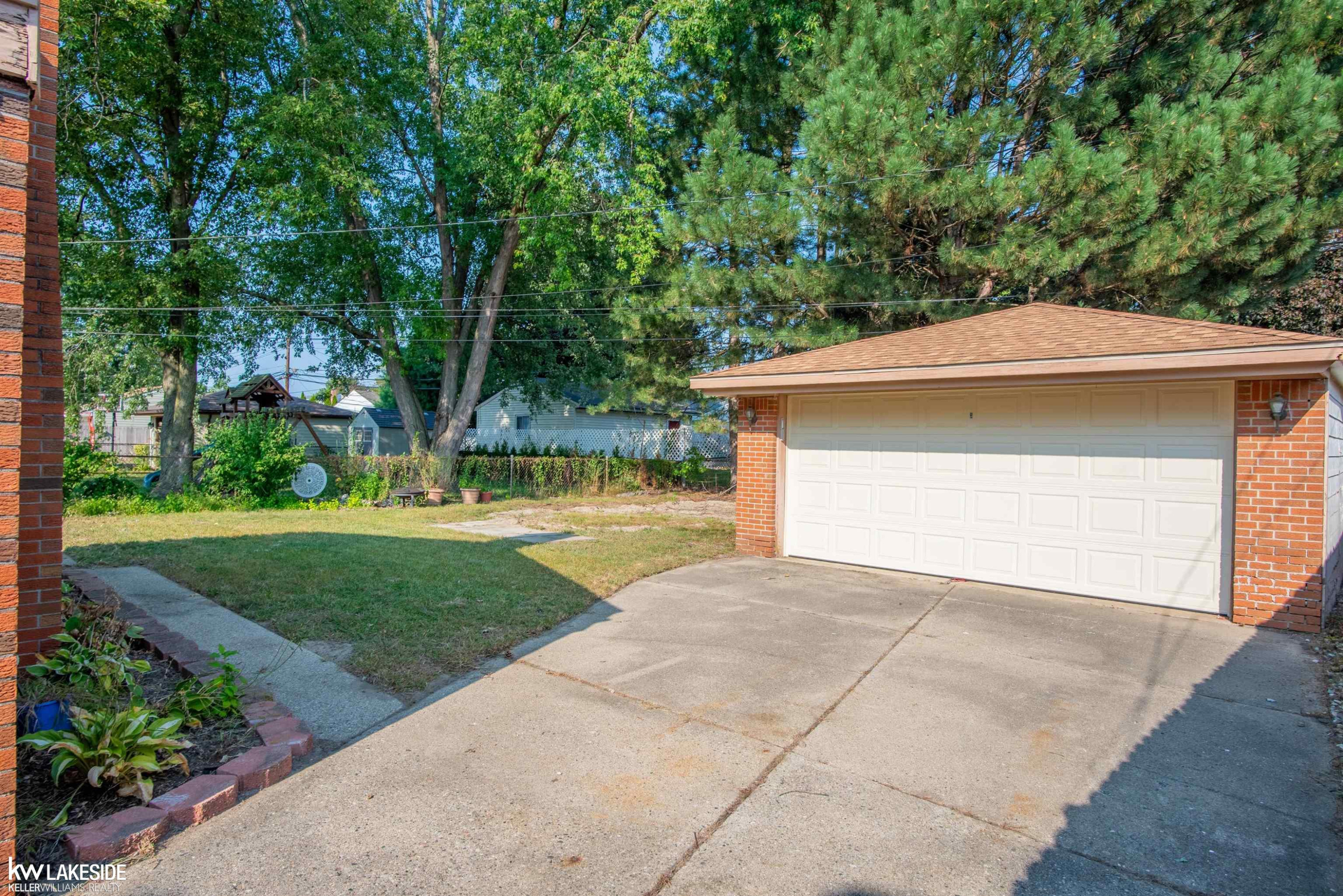 8352 Alton Street, Canton, MI 48187 — Photo 3