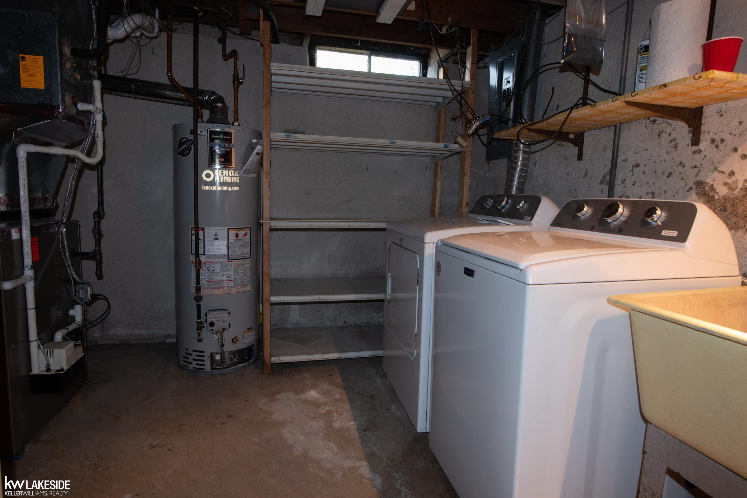 8352 Alton Street, Canton, MI 48187 — Photo 22