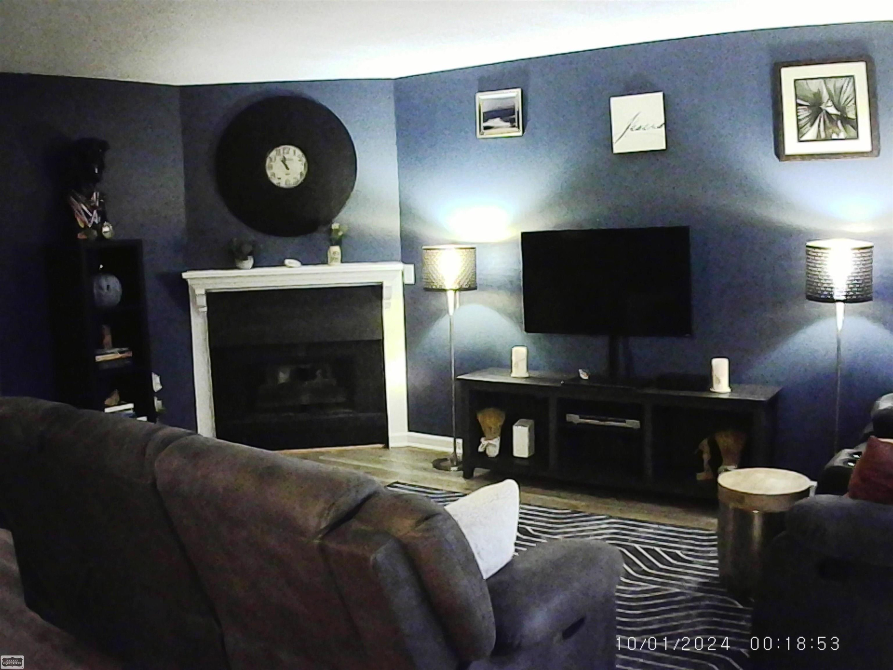 870 Yorktown Court, Northville, MI 48167 — Photo 4