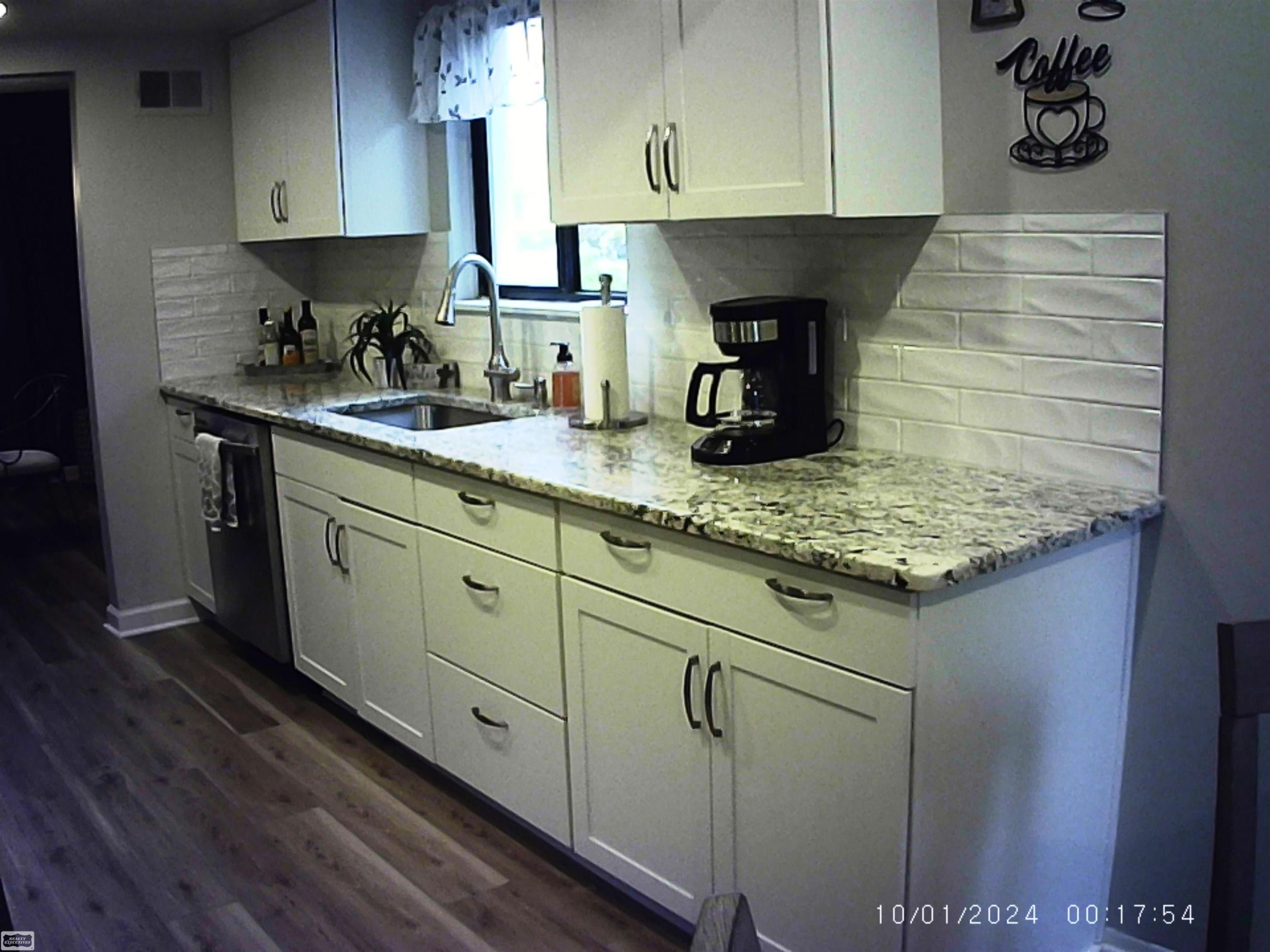 870 Yorktown Court, Northville, MI 48167 — Photo 12