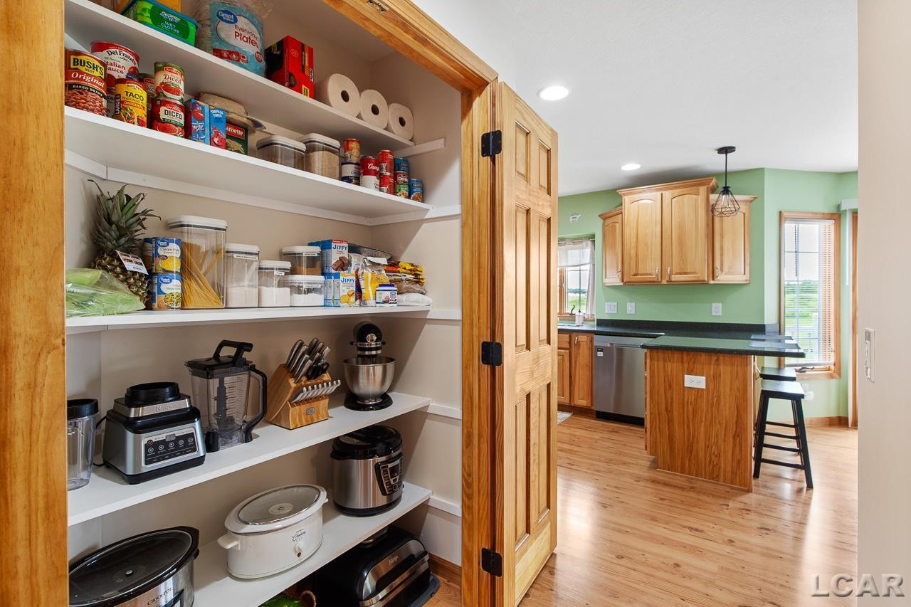 5758 Plank, Adrian, MI 49221 — Photo 16
