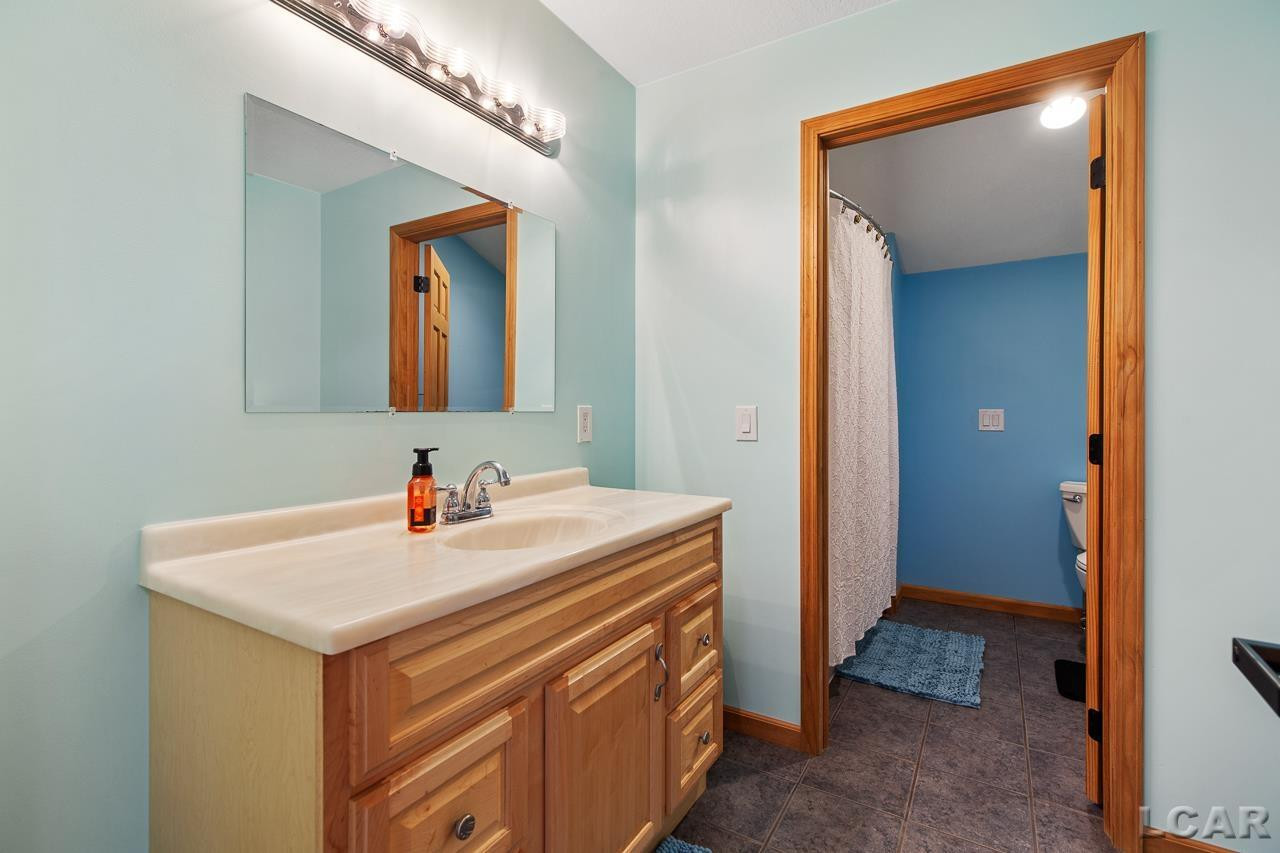 5758 Plank, Adrian, MI 49221 — Photo 39