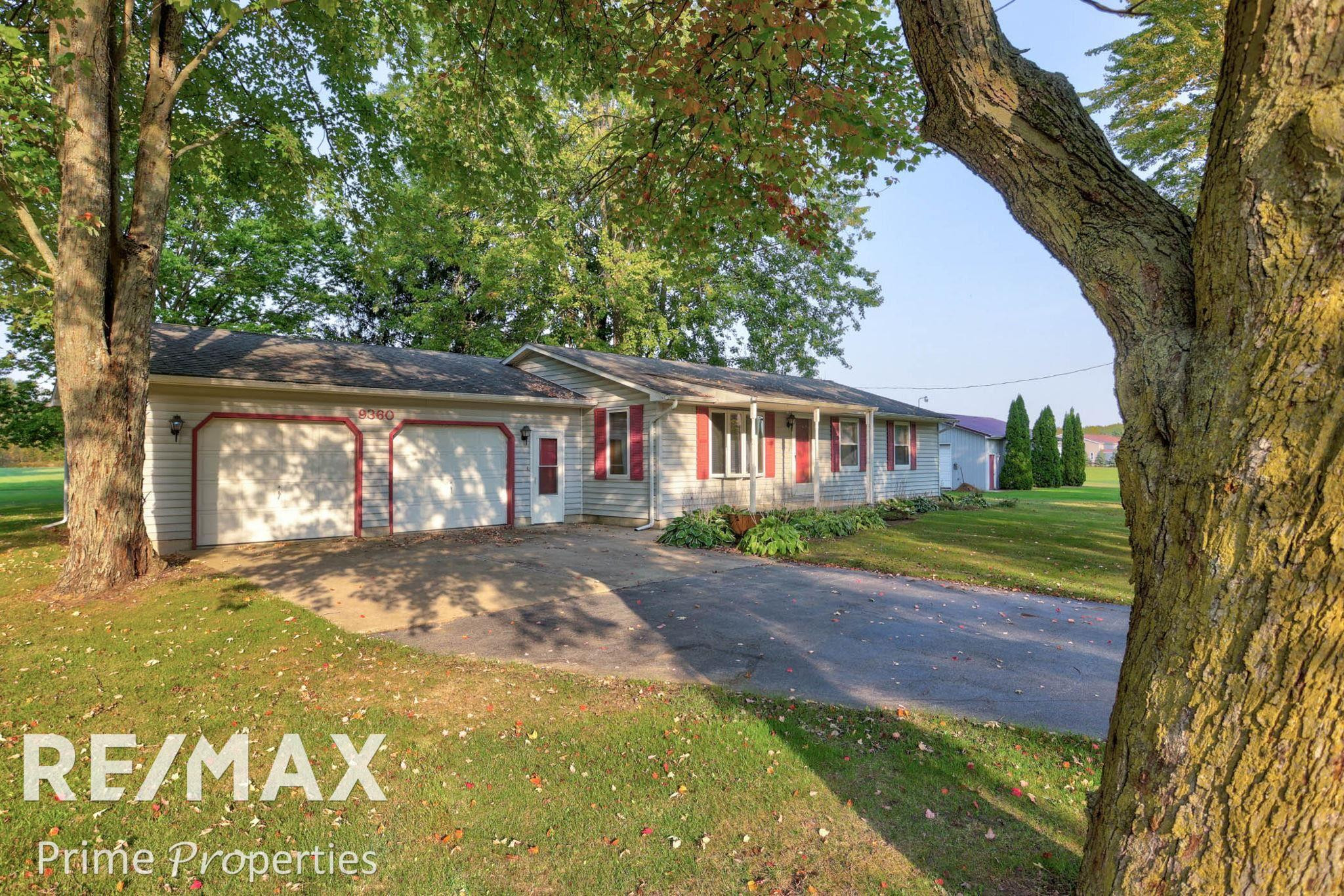 9360 Sheridan, Burt, MI 48417 — Photo 2