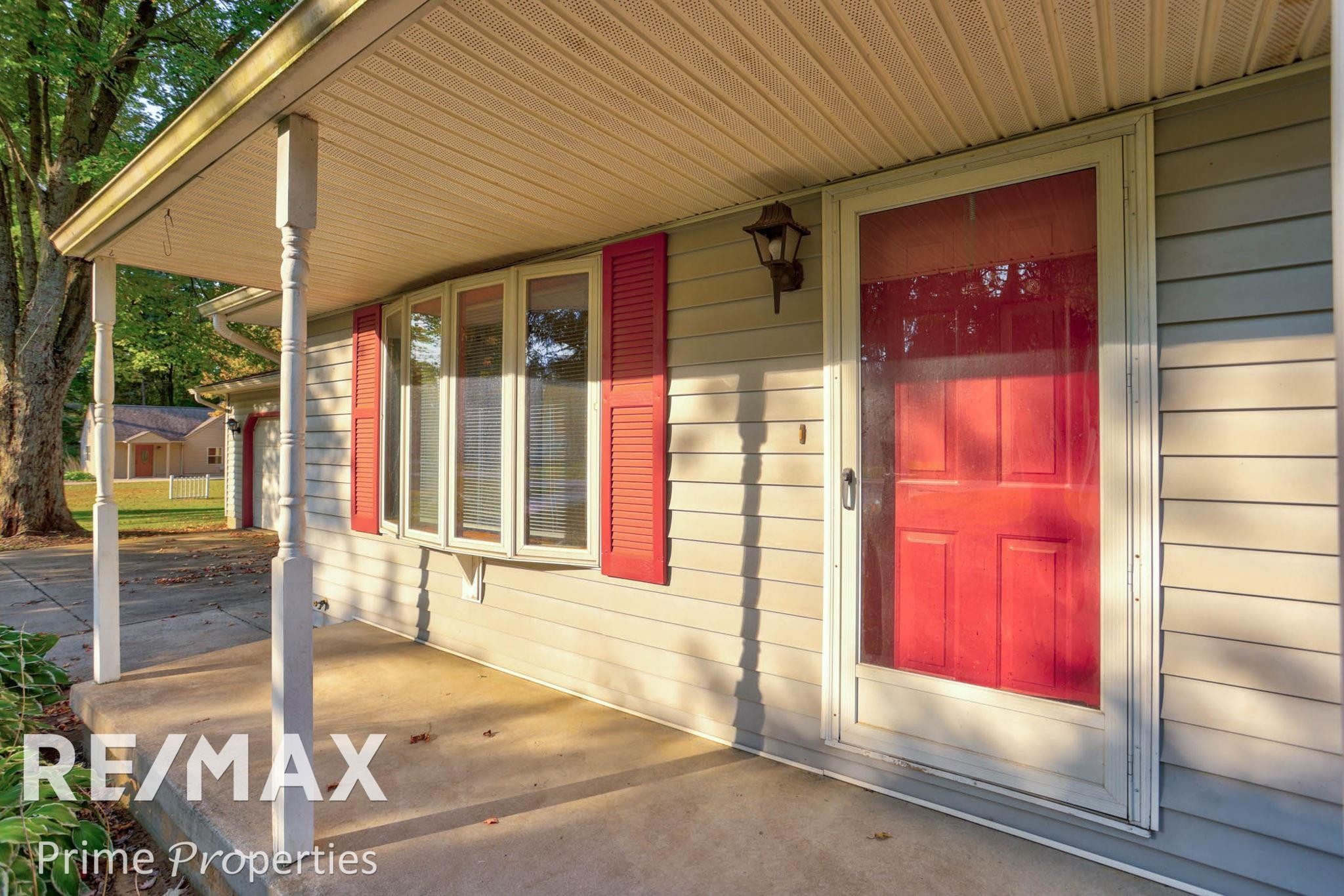 9360 Sheridan, Burt, MI 48417 — Photo 5