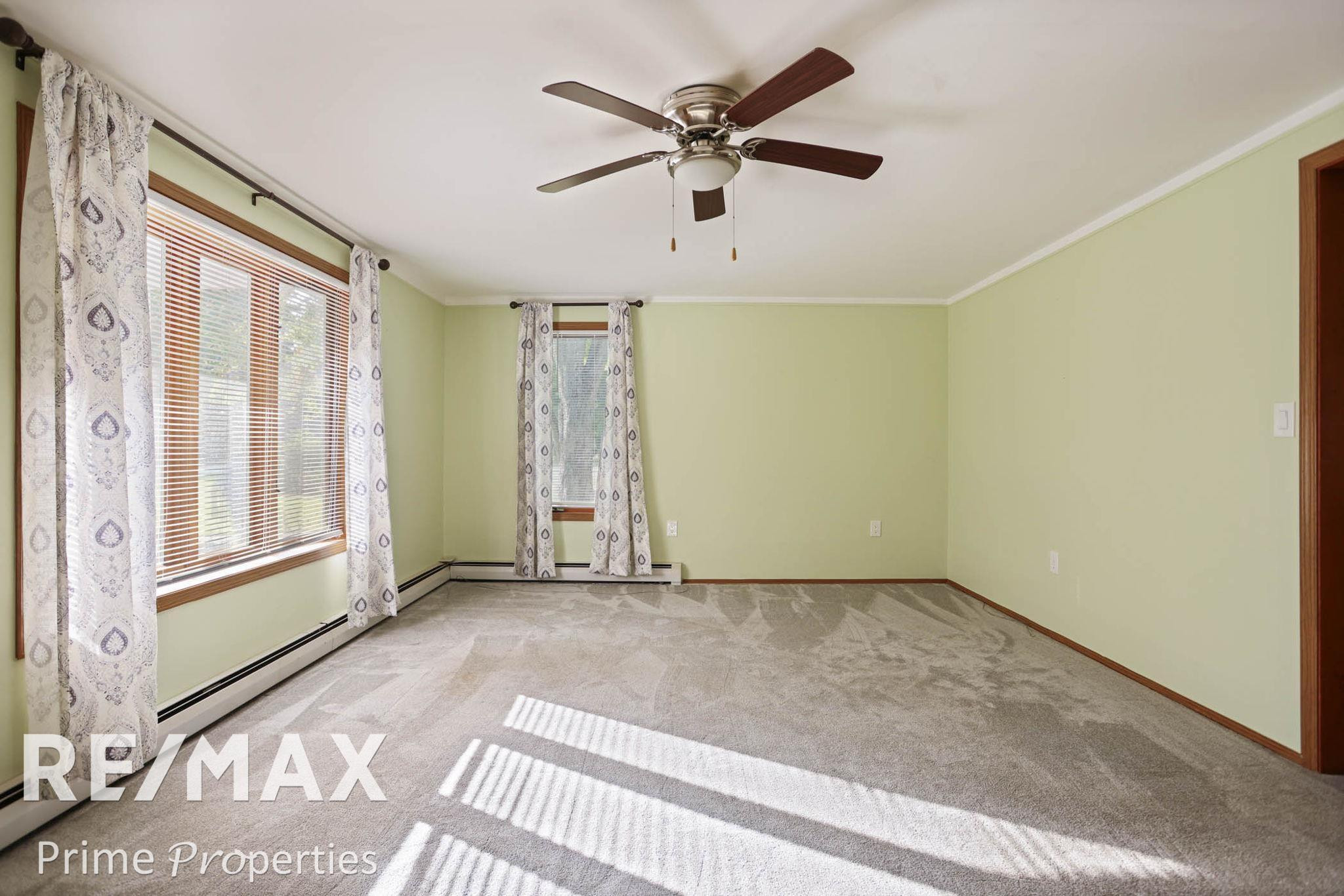 9360 Sheridan, Burt, MI 48417 — Photo 8