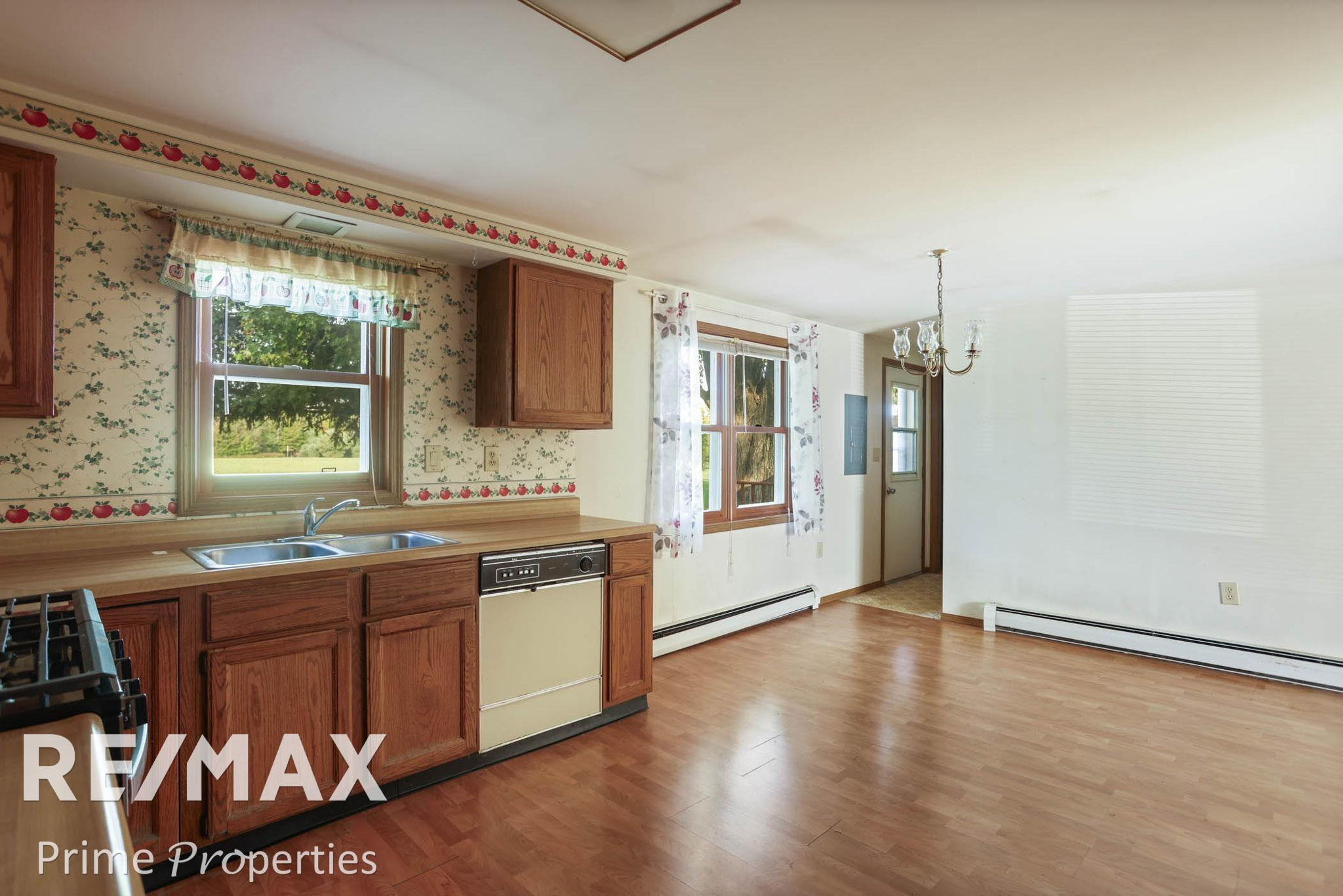 9360 Sheridan, Burt, MI 48417 — Photo 14