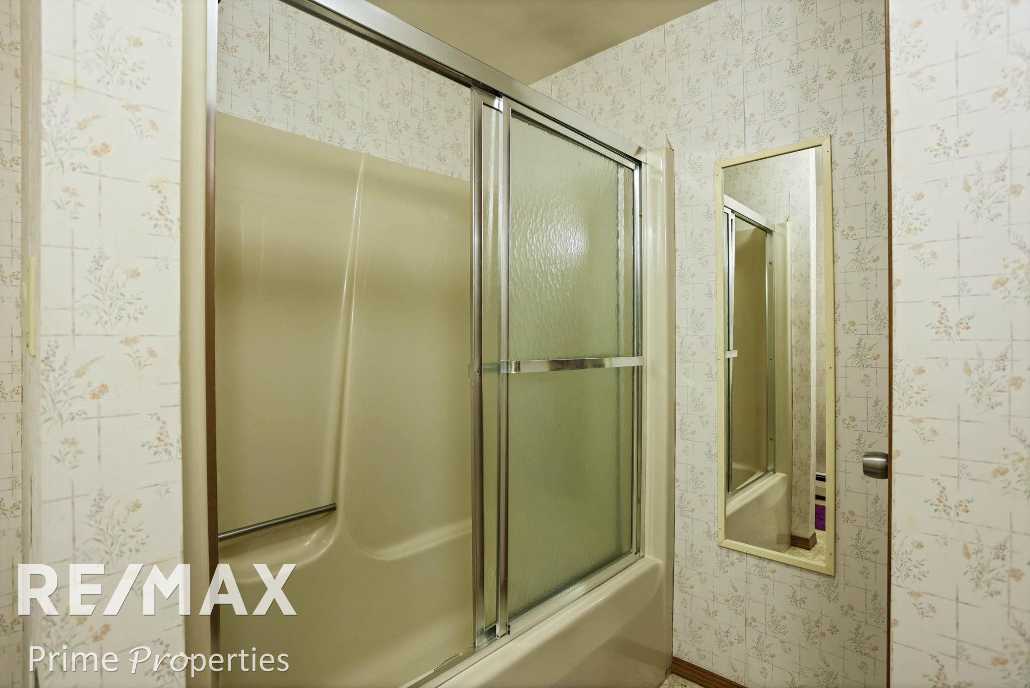 9360 Sheridan, Burt, MI 48417 — Photo 24