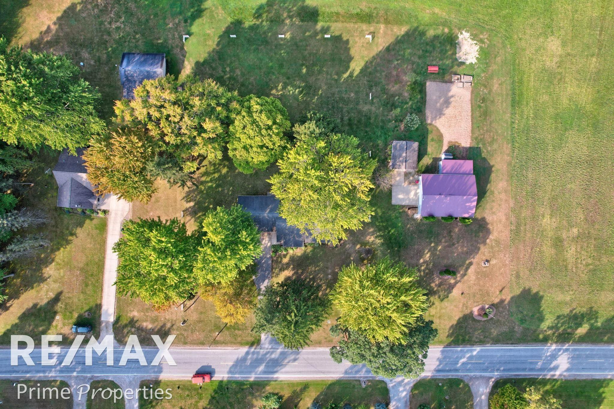 9360 Sheridan, Burt, MI 48417 — Photo 38