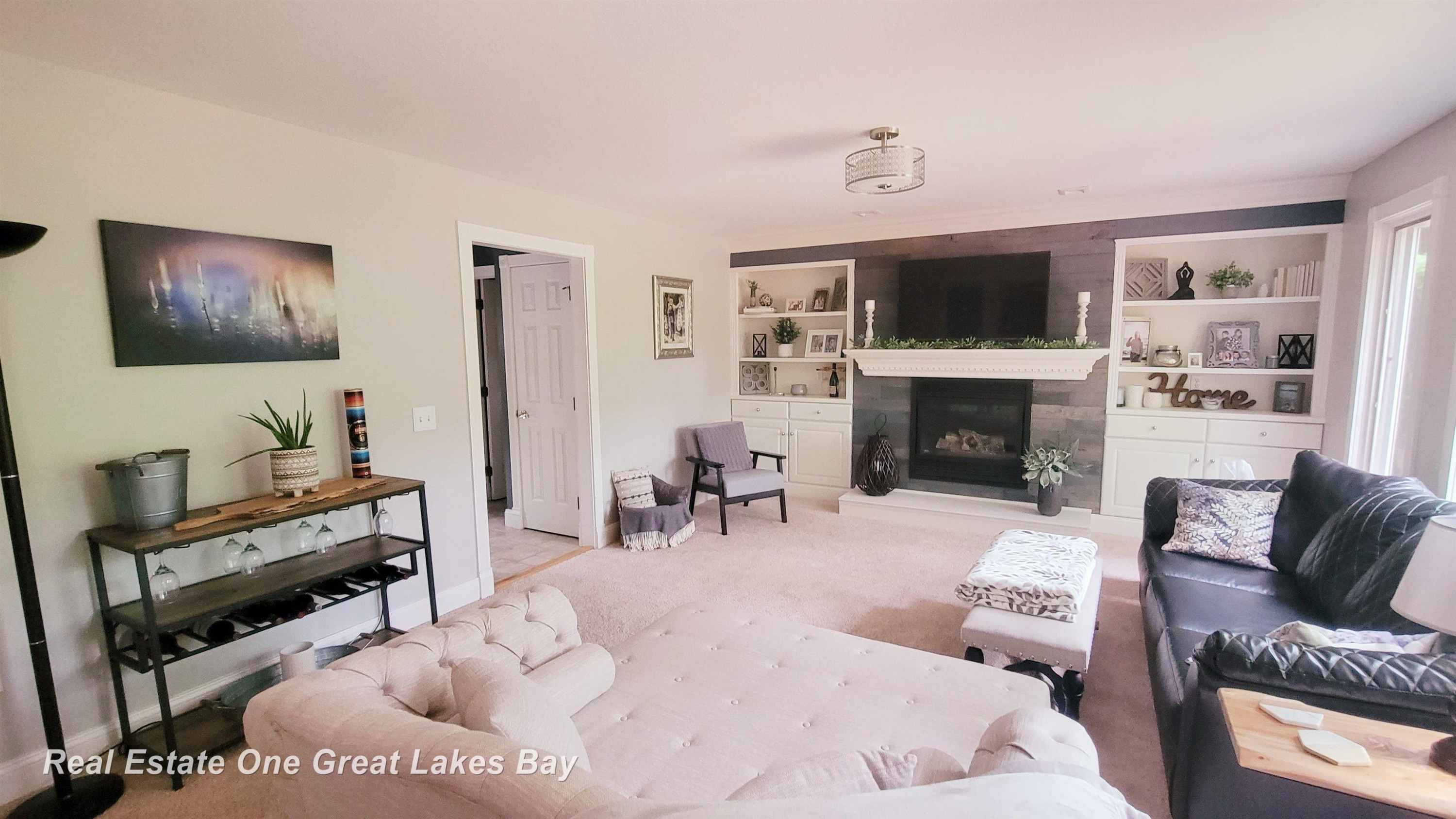 1140 W Walnut Street, Saint Charles, MI 48655 — Photo 6