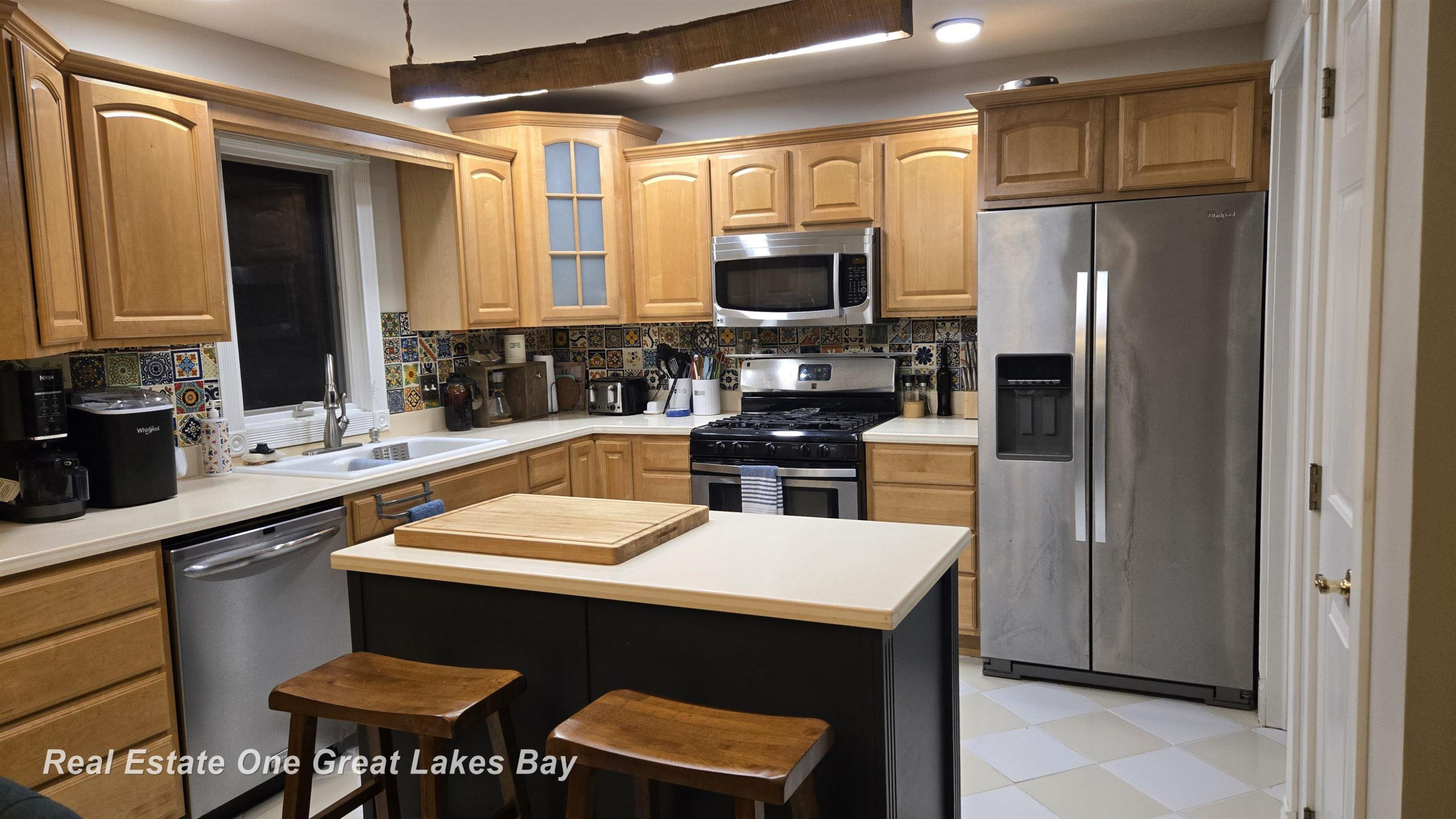 1140 W Walnut Street, Saint Charles, MI 48655 — Photo 10