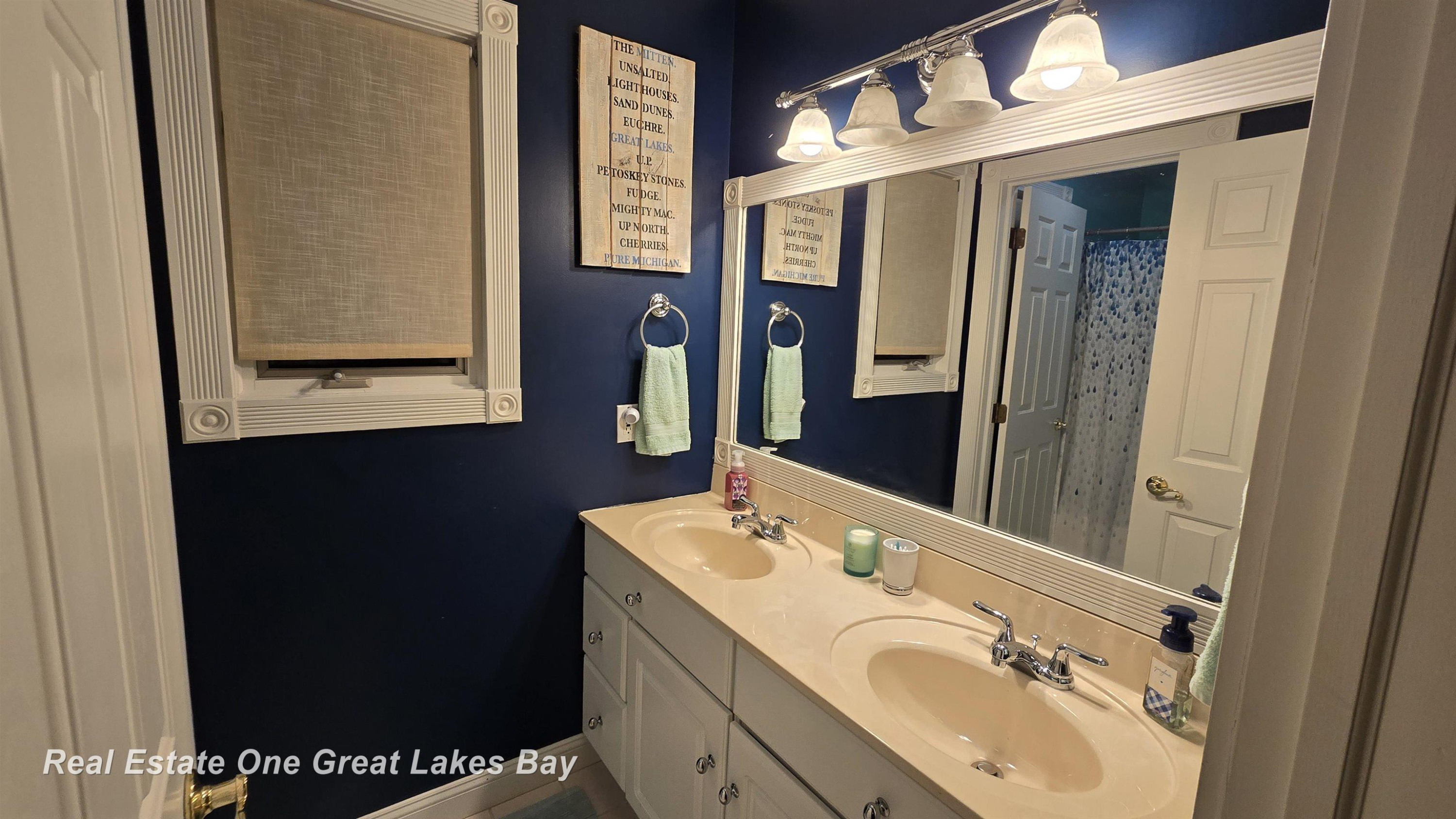 1140 W Walnut Street, Saint Charles, MI 48655 — Photo 40