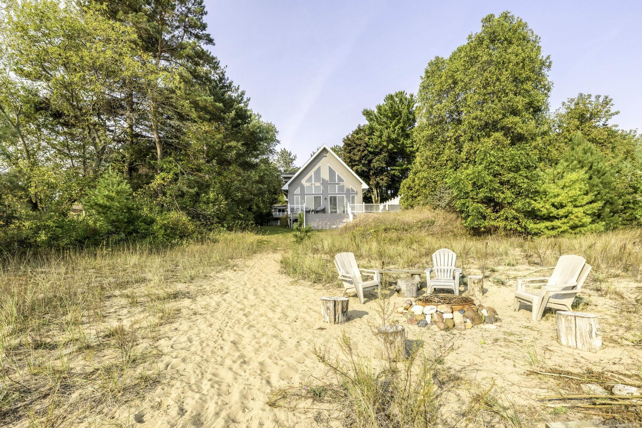 176 N Ridge Street, Port Sanilac, MI 48469 — front exterior