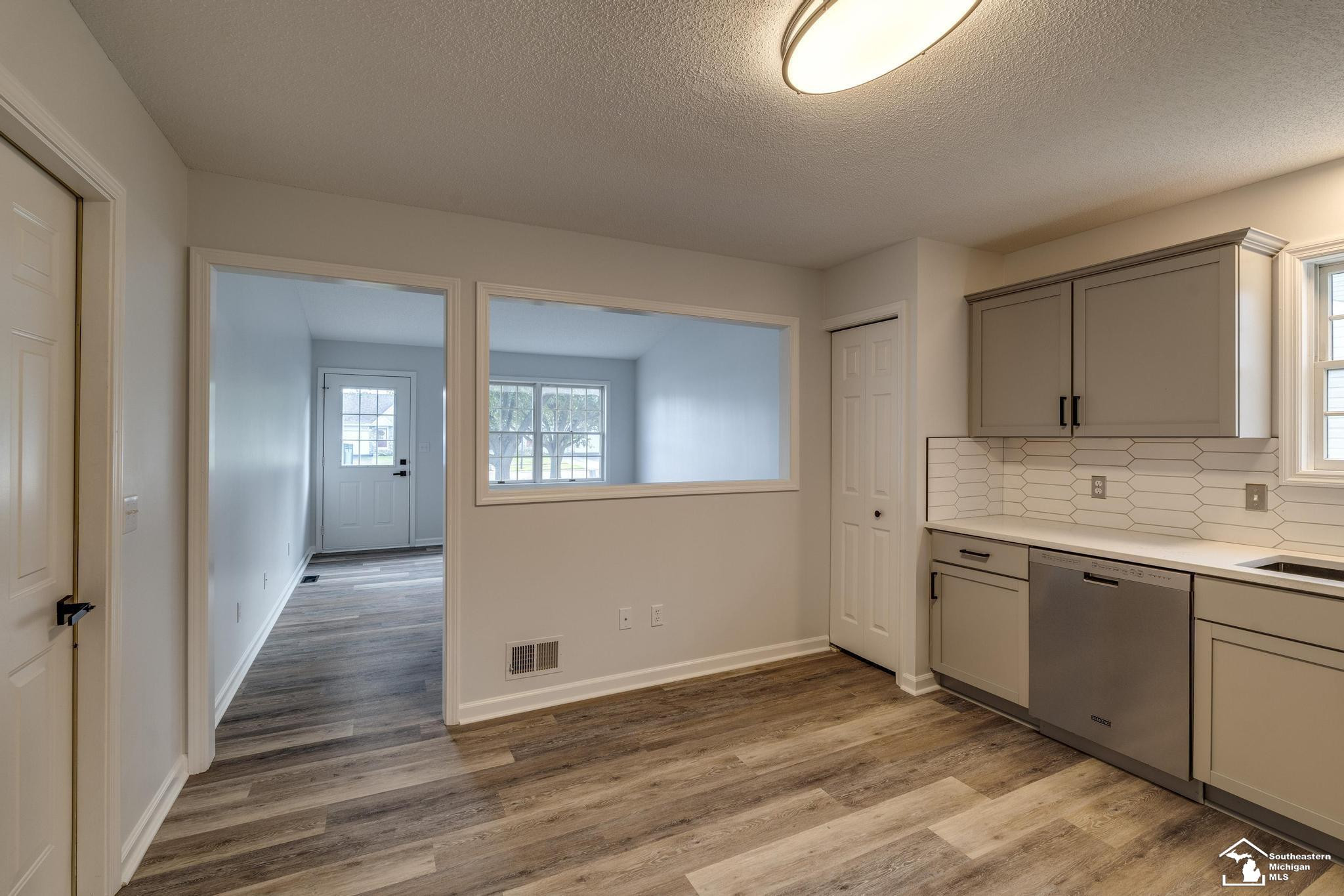 474 Stonehaven, Milan, MI 48160 — Photo 12