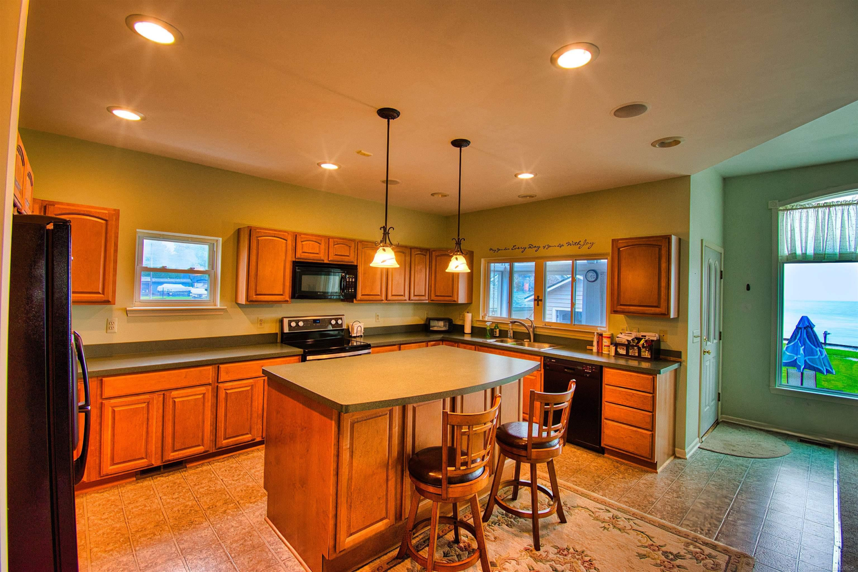 8989 Dixie Highway, MI — Photo 9