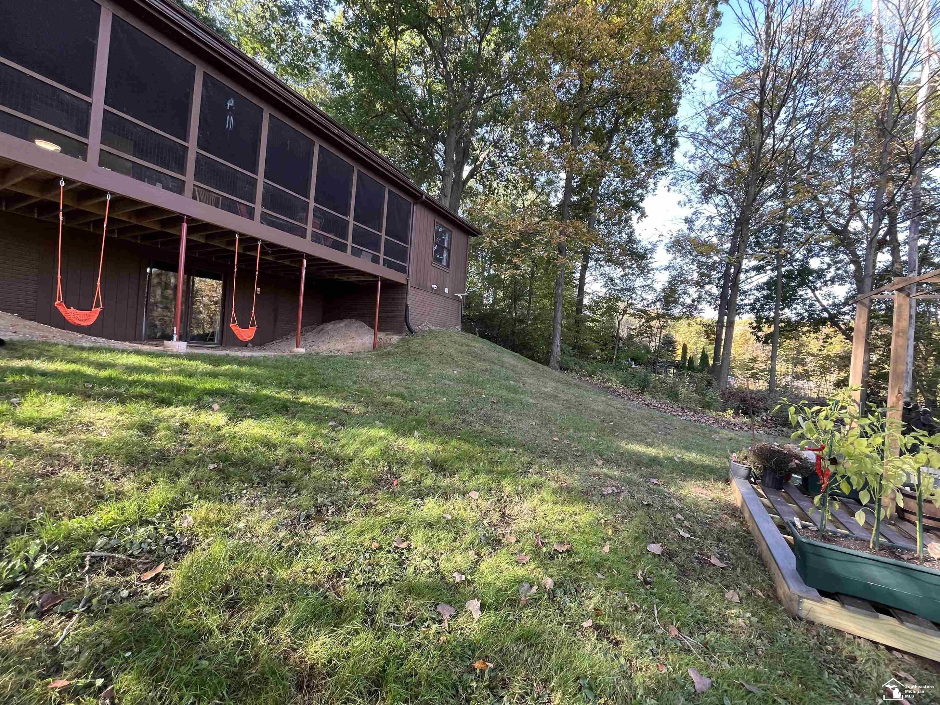 99 Wildwood, Tecumseh, MI 49286 — Photo 36