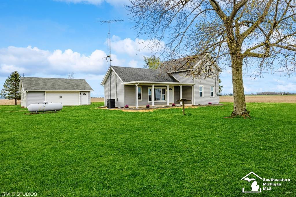 9727 Lipp, Riga, MI 49276 — front exterior