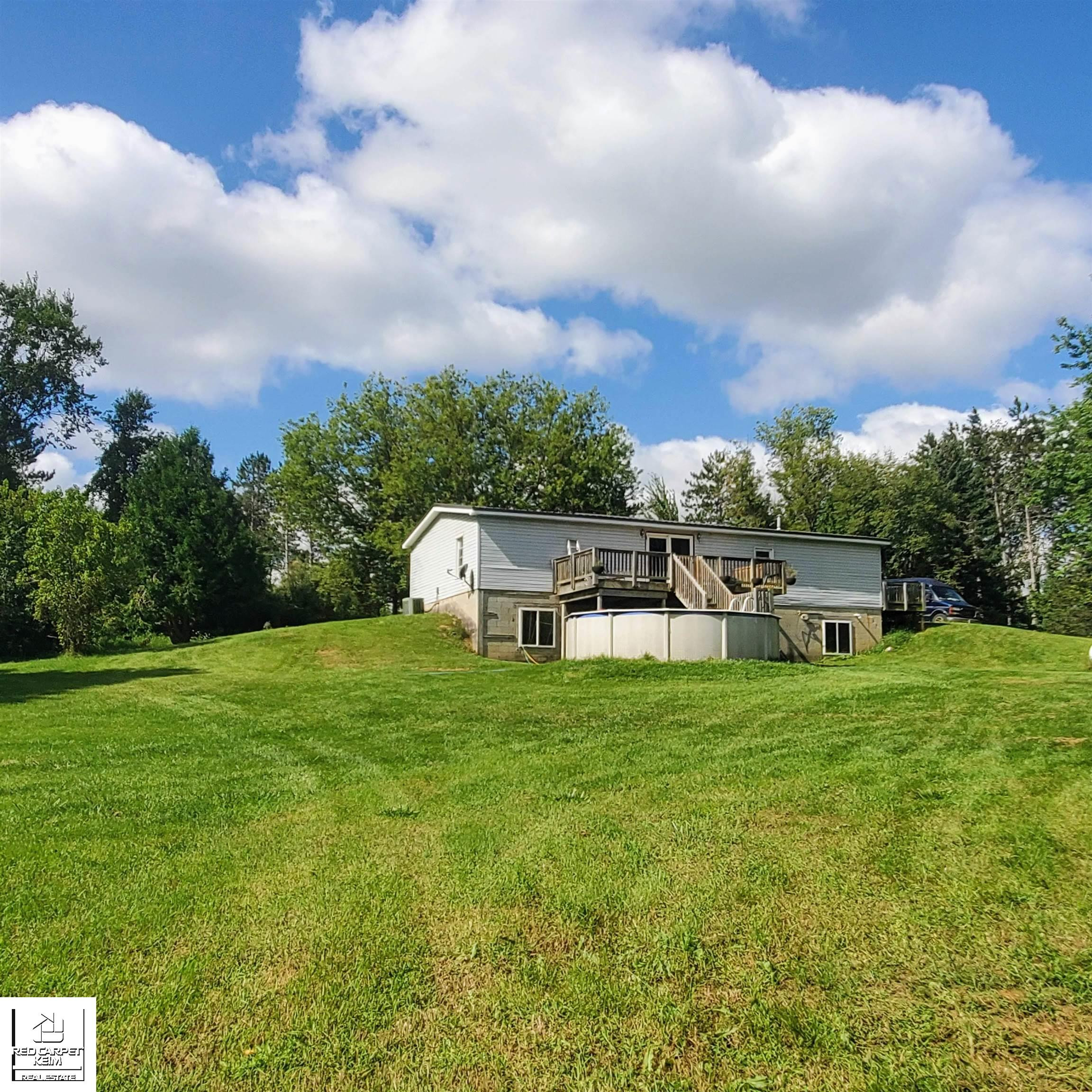 2811 Walker Road, Dryden, MI 48428 — Photo 2