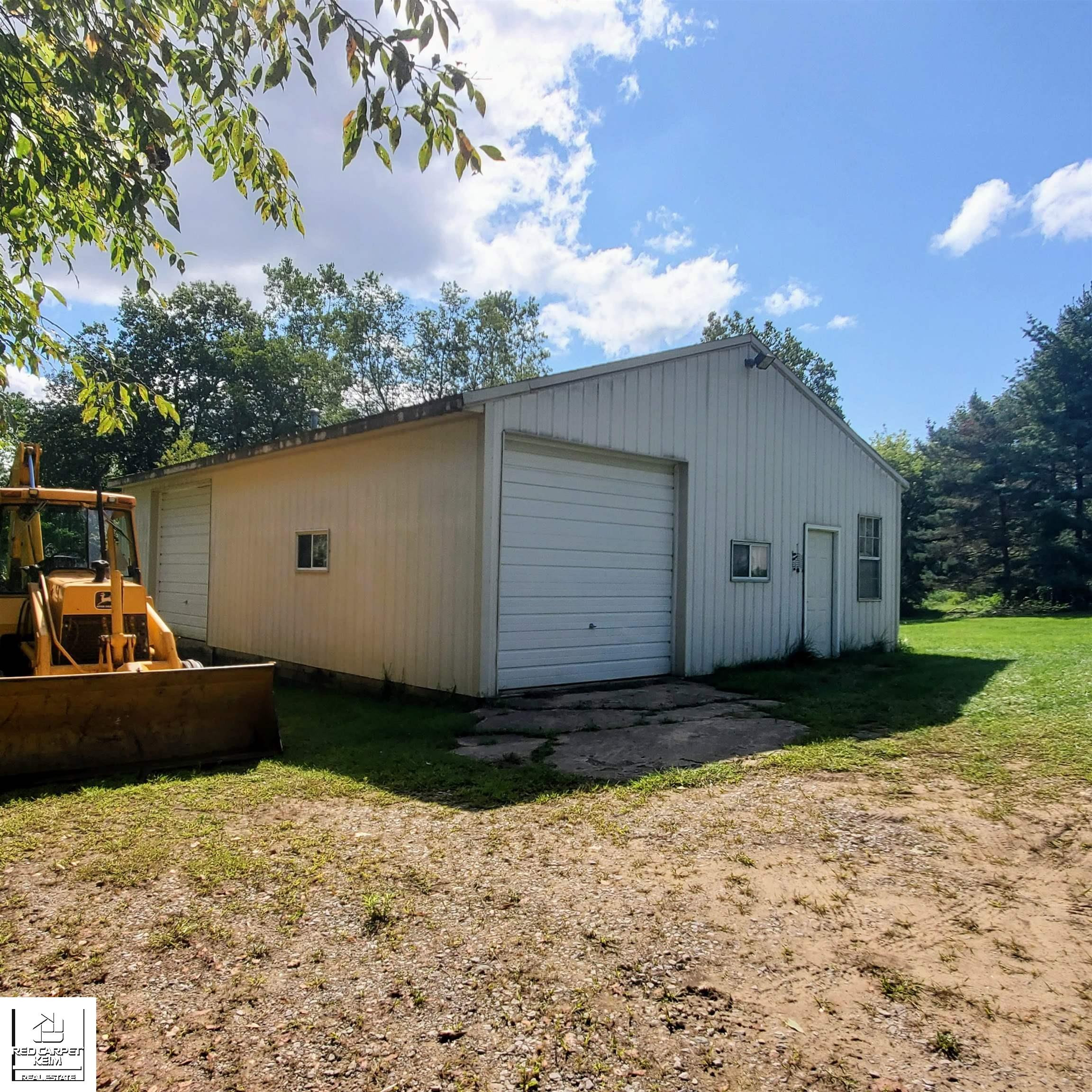 2811 Walker Road, Dryden, MI 48428 — Photo 3