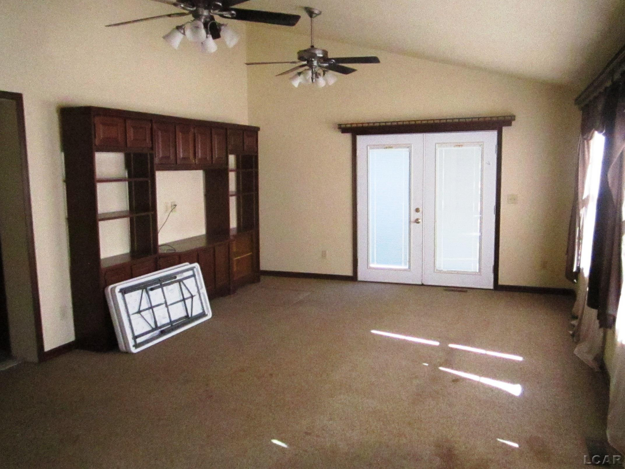 571 S Meridian, Hudson, MI 49247 — Photo 7