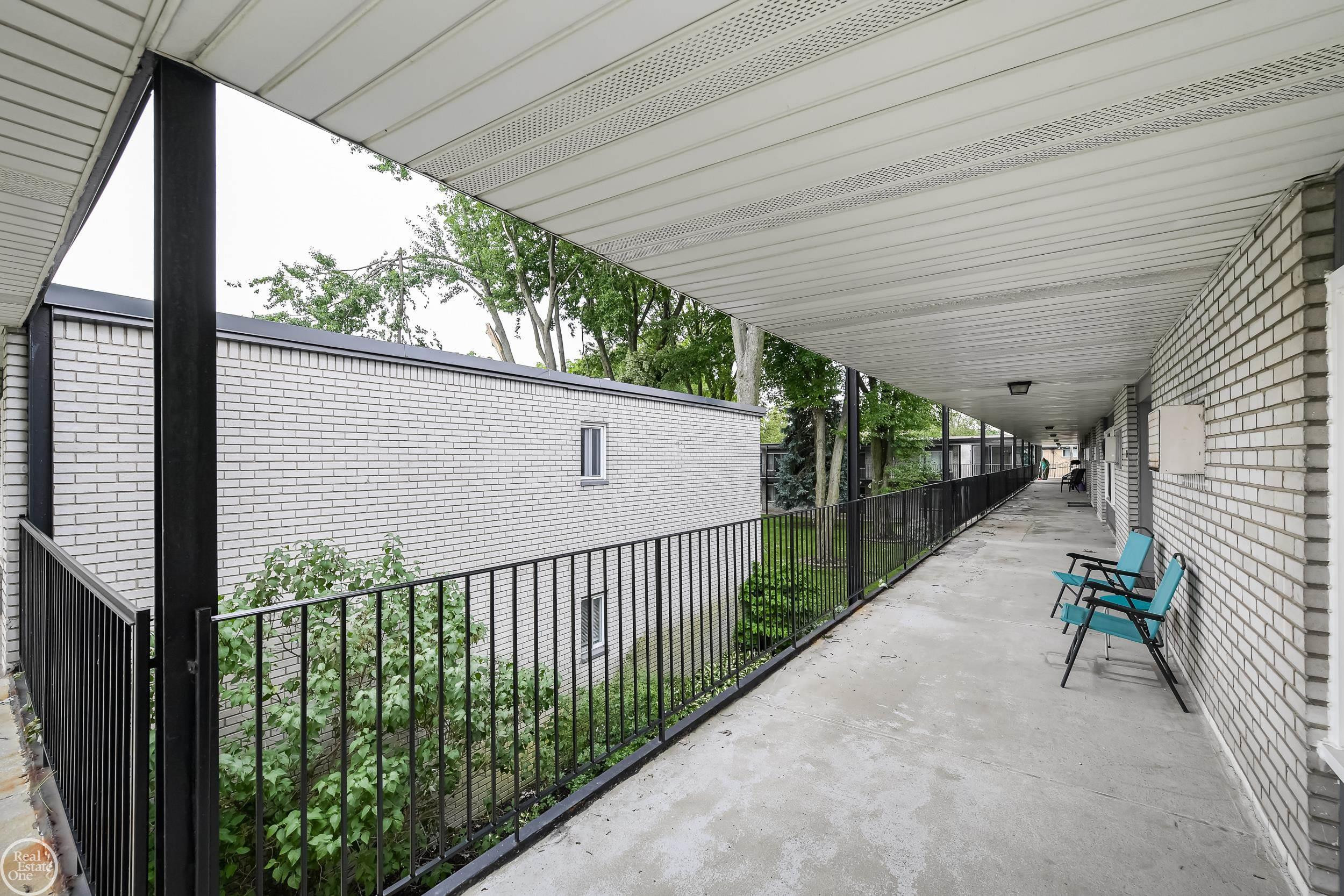 3433 Hillside Drive, 34, Royal Oak, MI 48073 — Photo 22
