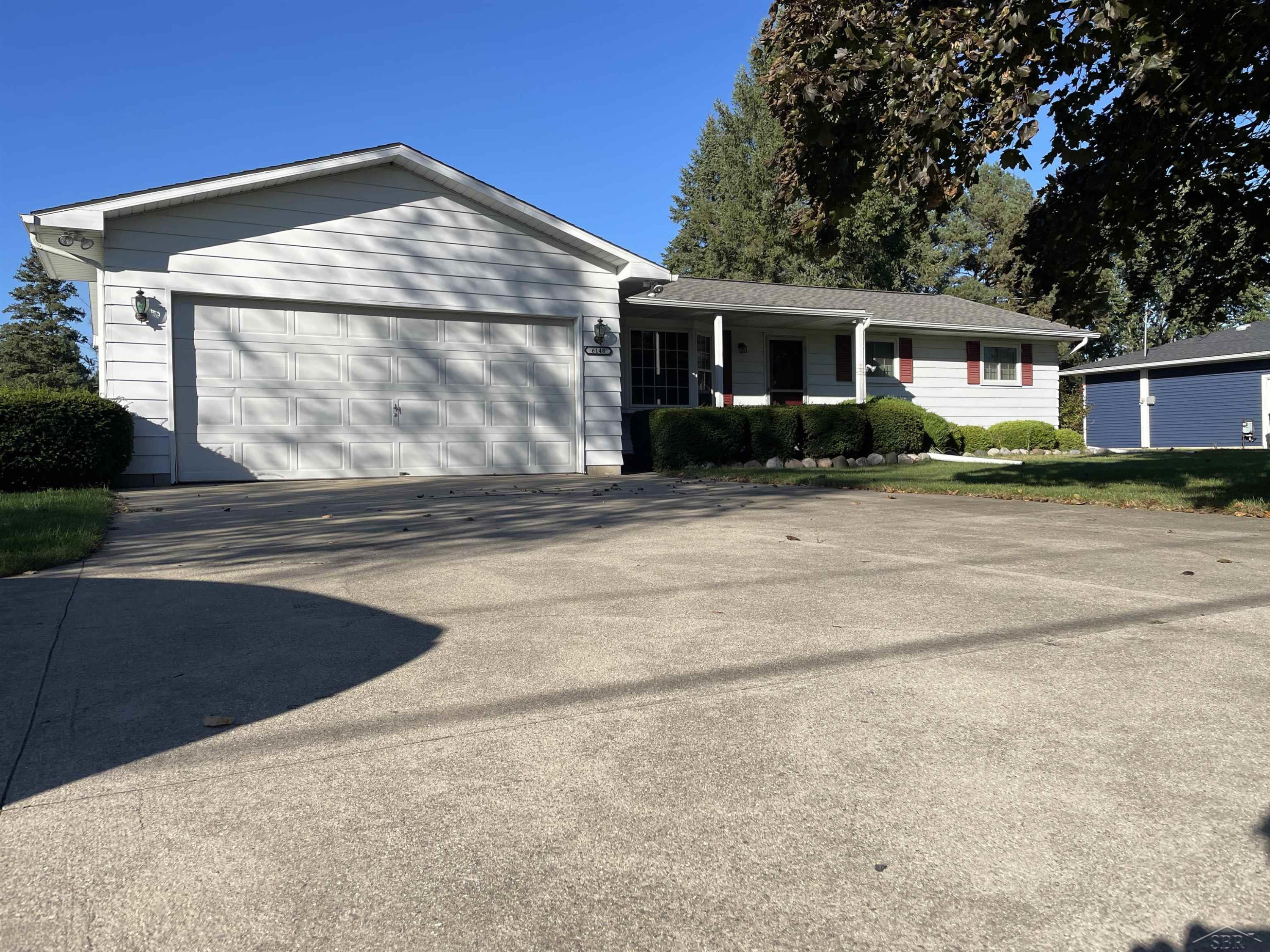 6148 Birchview Drive, Saginaw, MI 48609 — Photo 2