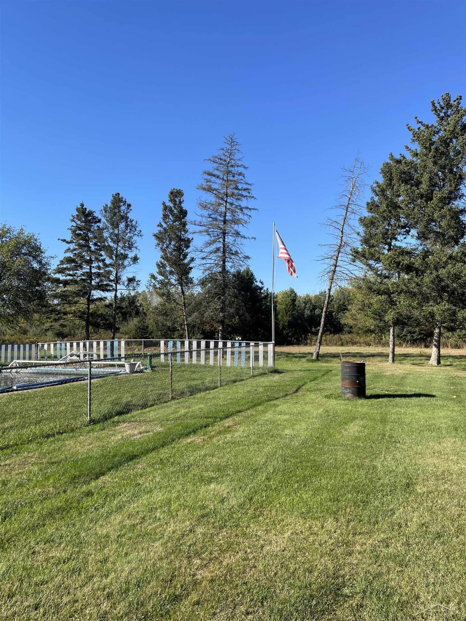 6148 Birchview Drive, Saginaw, MI 48609 — Photo 9