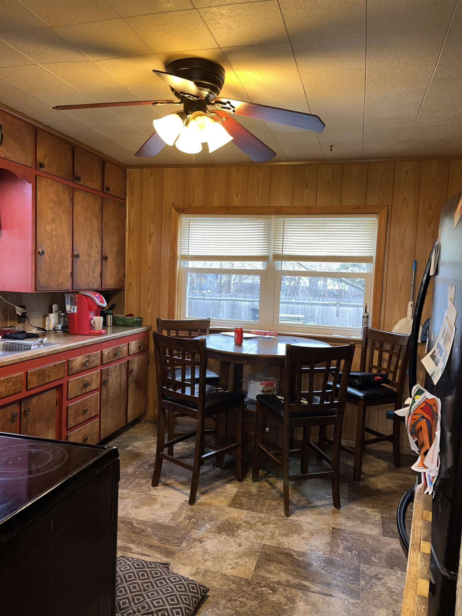 805 S Line, Chesaning, MI 48616 — Photo 6