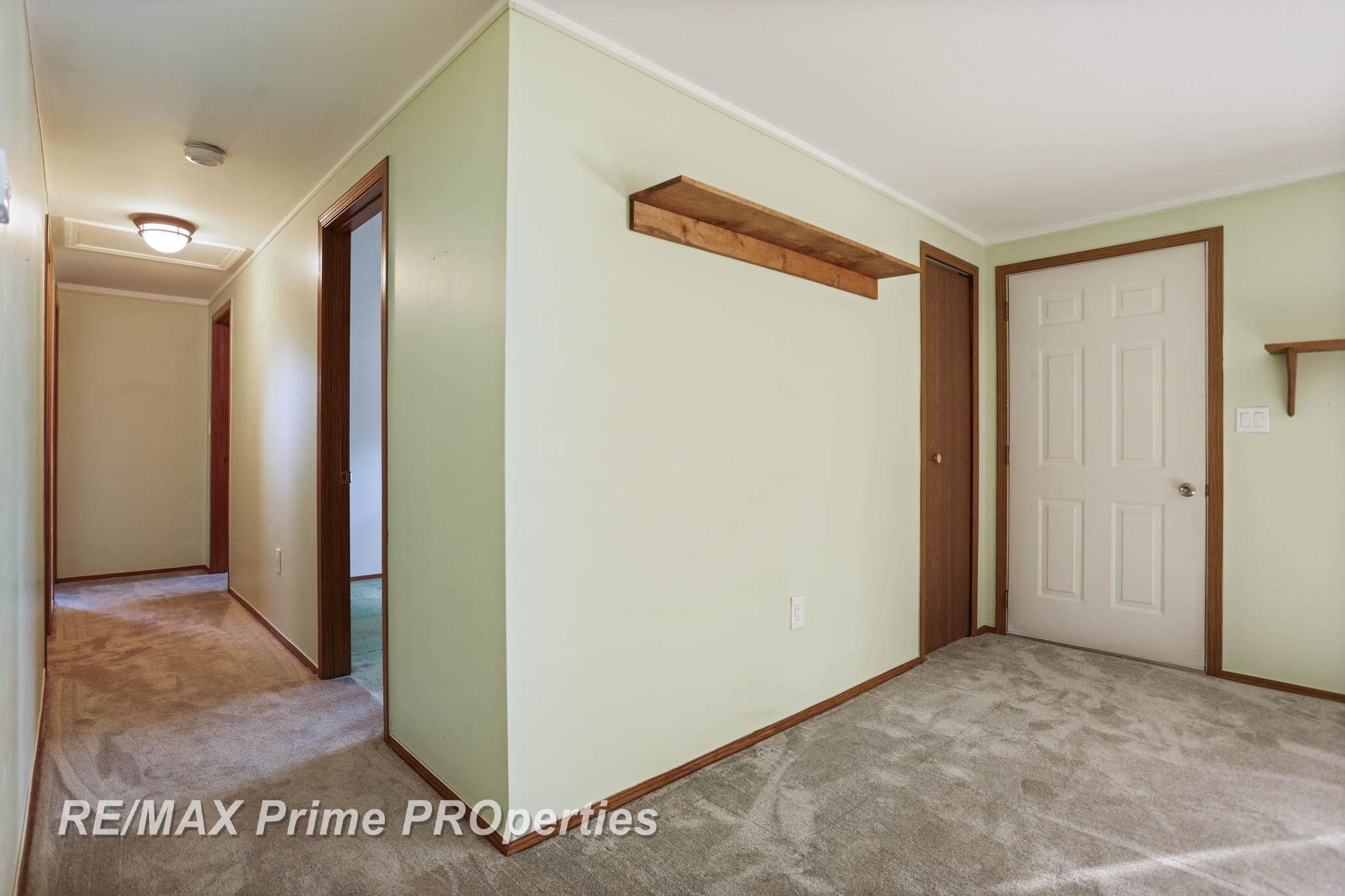 9360 Sheridan Road, Burt, MI 48417 — Photo 17