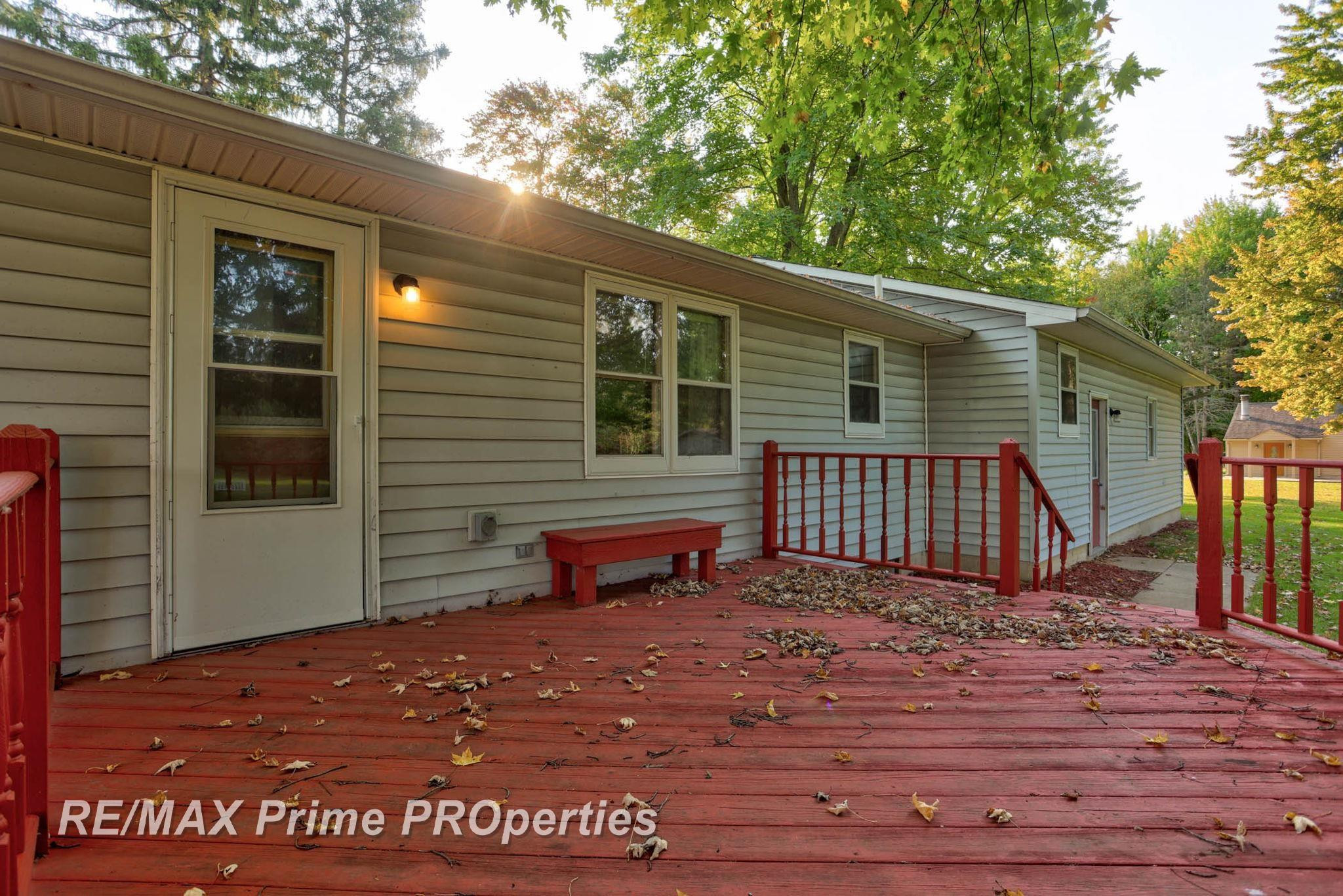 9360 Sheridan Road, Burt, MI 48417 — Photo 32