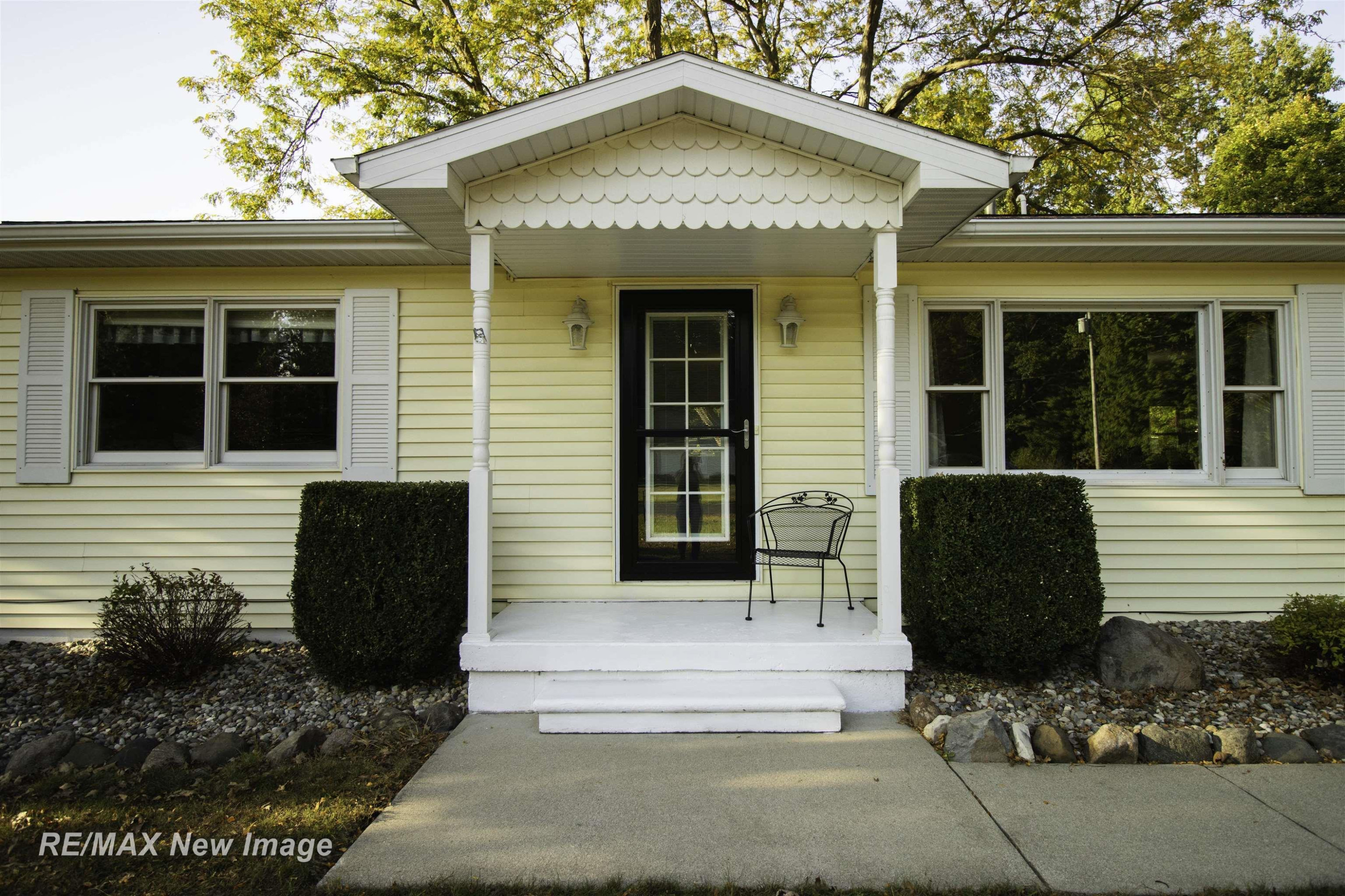 12016 Oakridge Lane, Saint Charles, MI 48655 — Photo 5