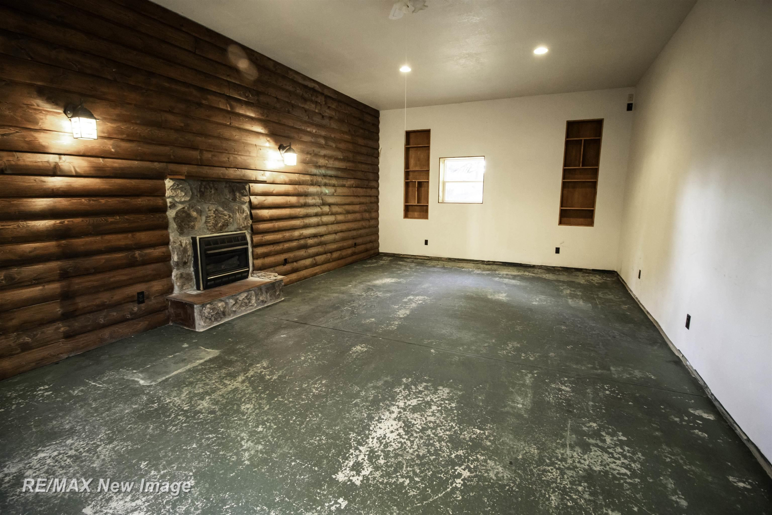 12016 Oakridge Lane, Saint Charles, MI 48655 — Photo 21
