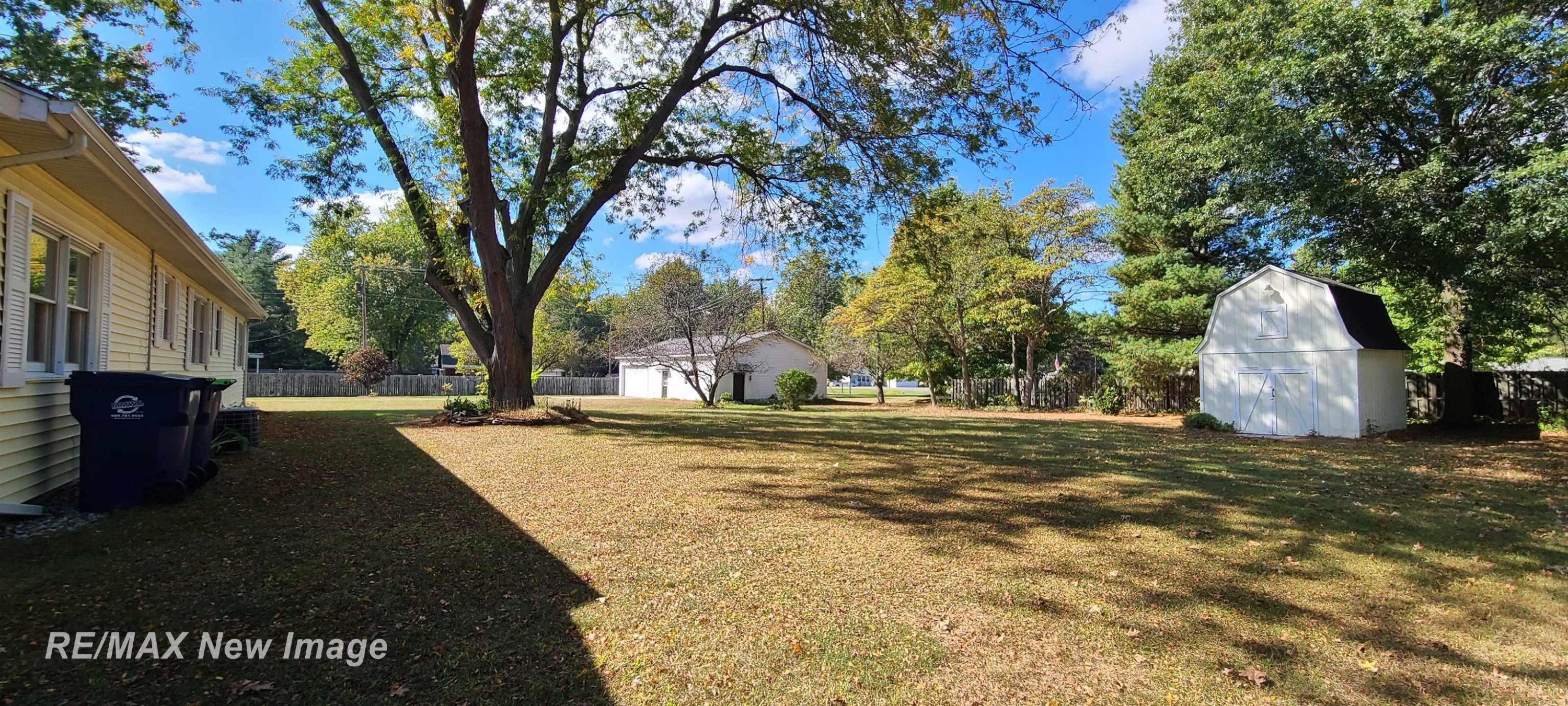 12016 Oakridge Lane, Saint Charles, MI 48655 — Photo 28