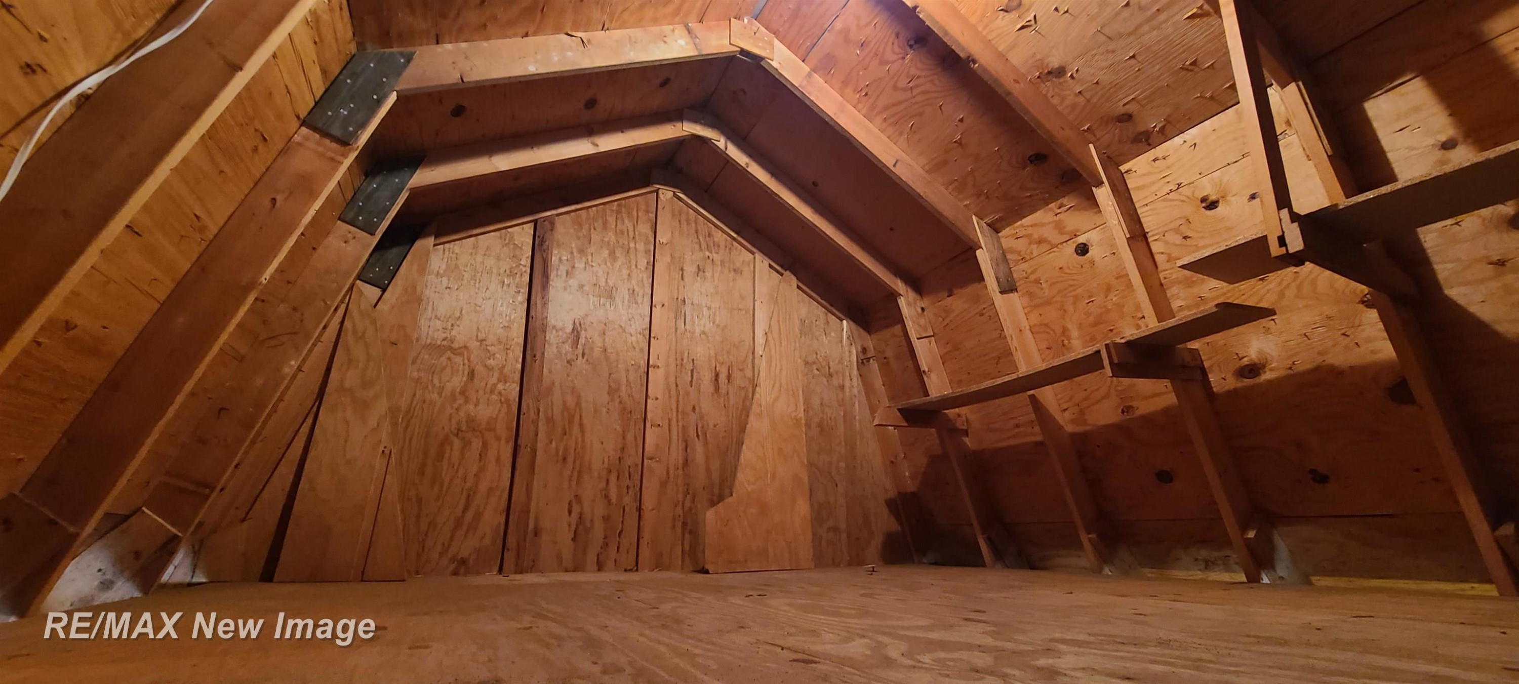 12016 Oakridge Lane, Saint Charles, MI 48655 — Photo 32