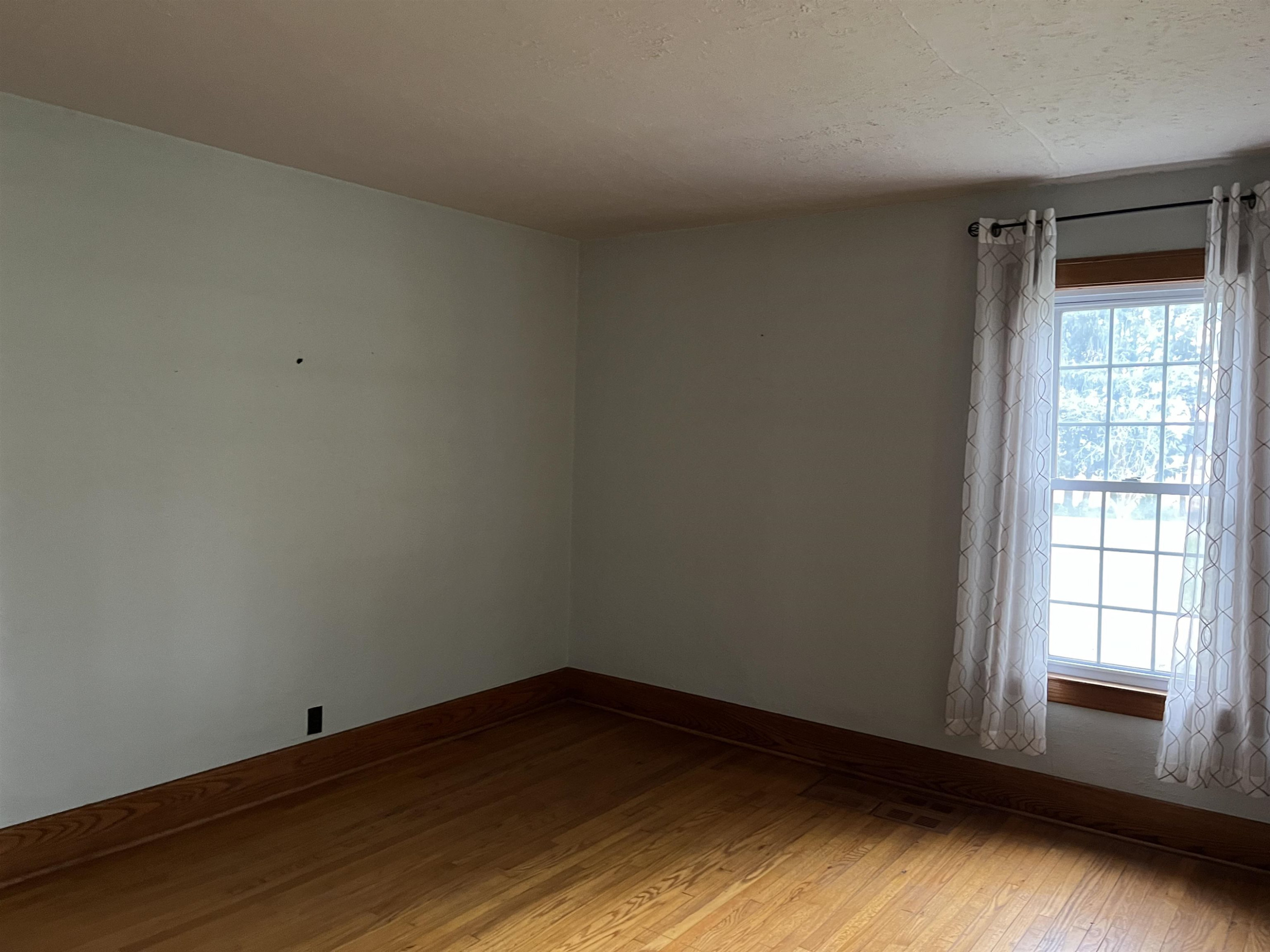 19308 Bishop Road, New Lothrop, MI 48460 — Photo 20