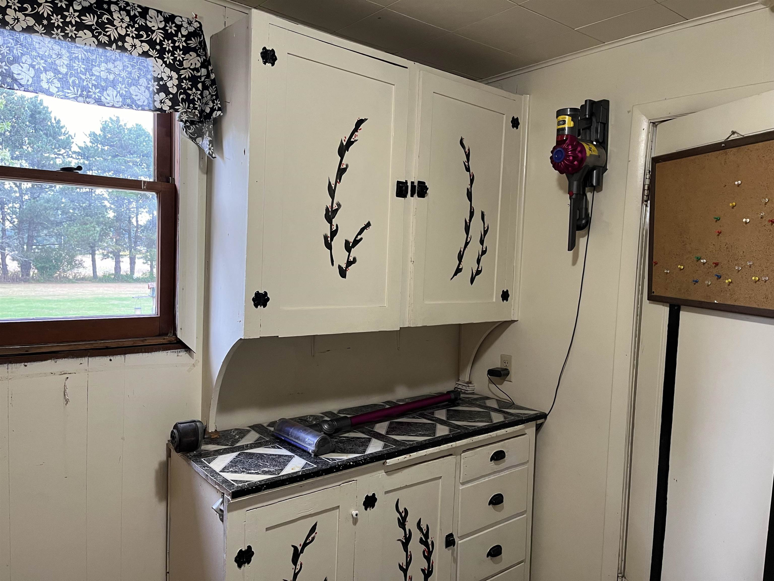 19308 Bishop Road, New Lothrop, MI 48460 — Photo 24