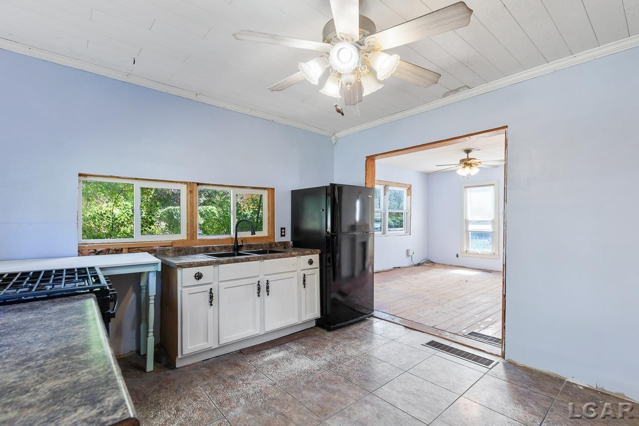 4084 Seneca, Weston, MI 49289 — Photo 7