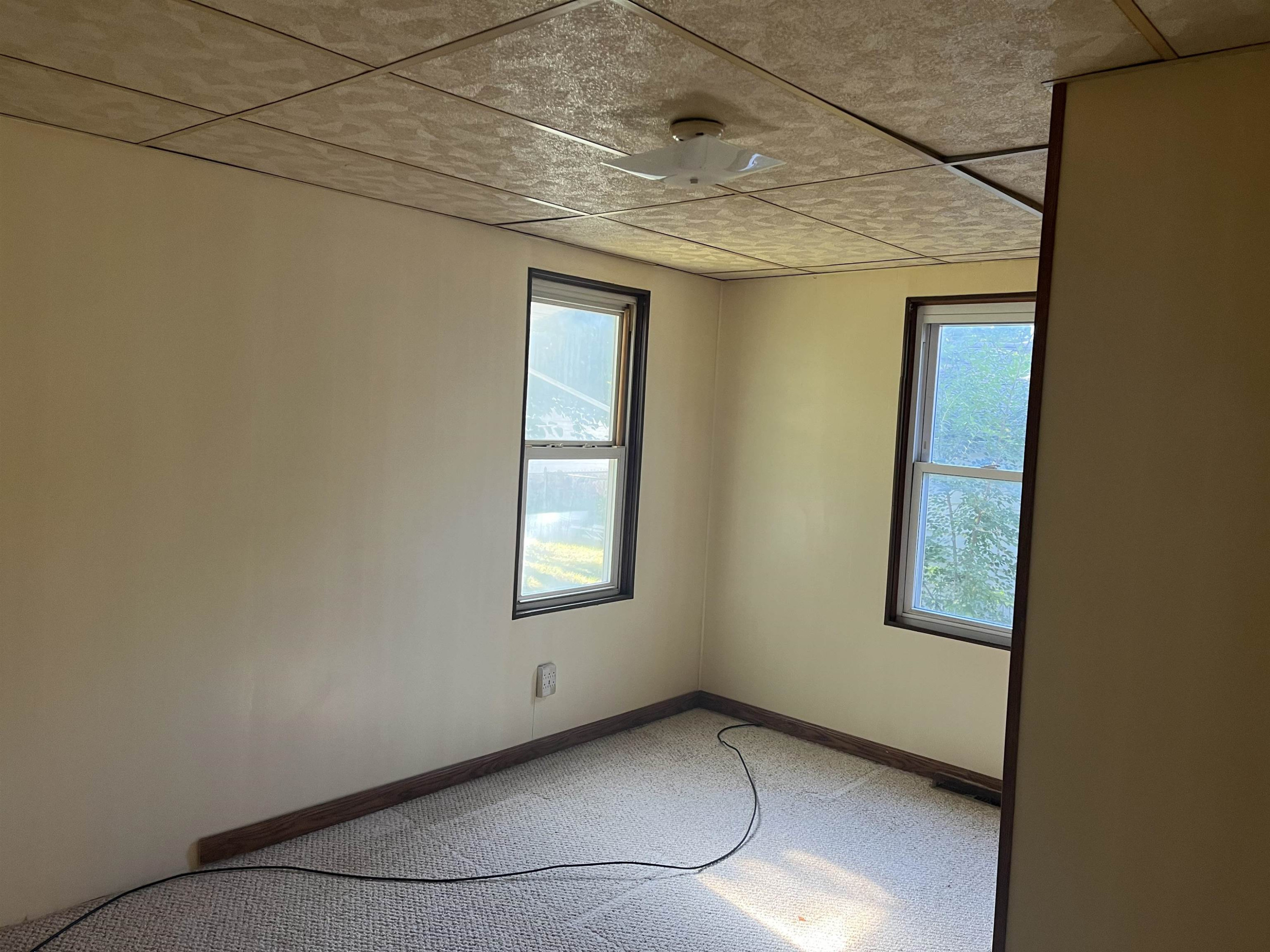 215 Brady, Chesaning, MI 48616 — Photo 12