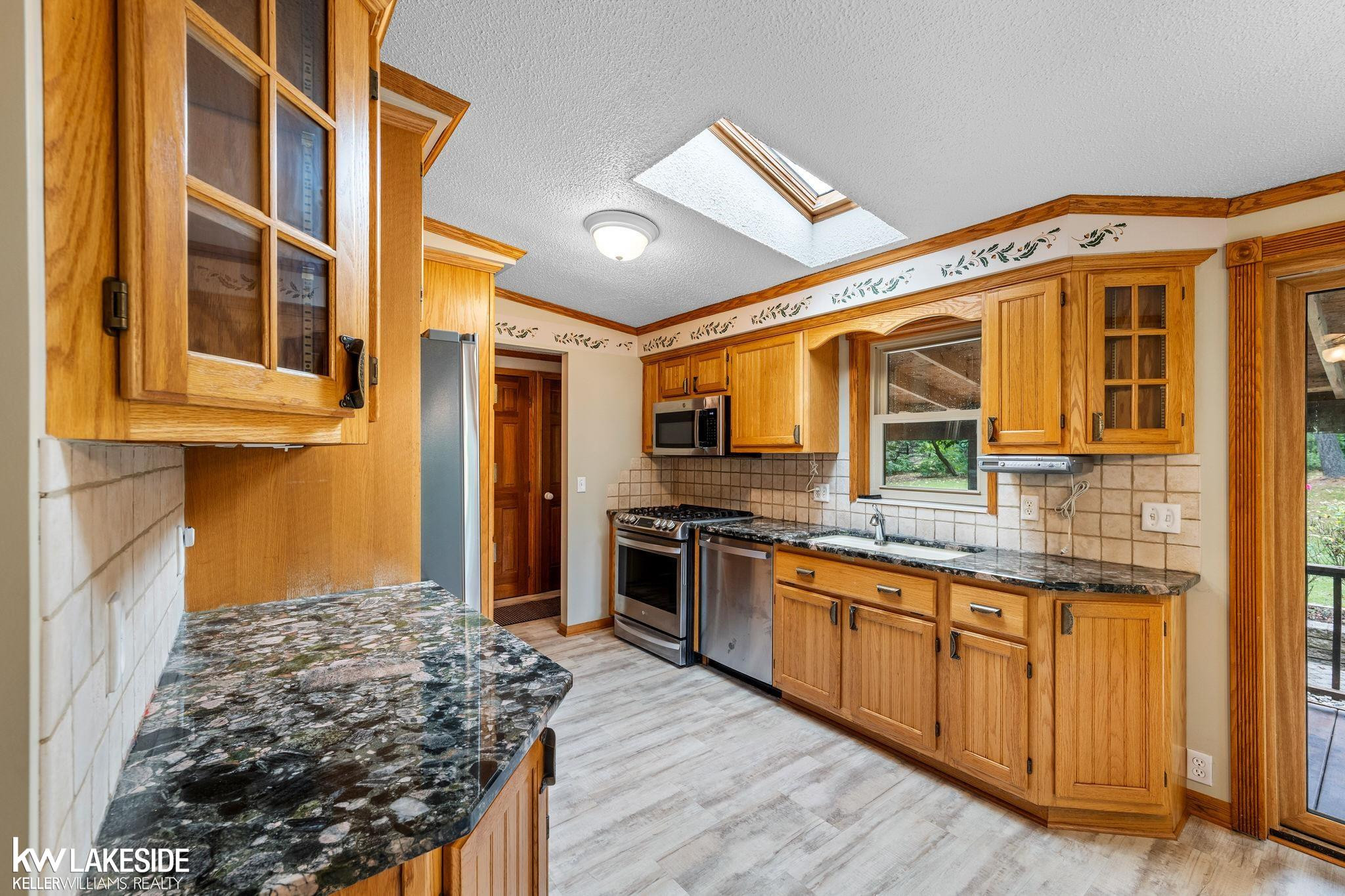 4700 Van Dyke Street, MI 48416 — Photo 9