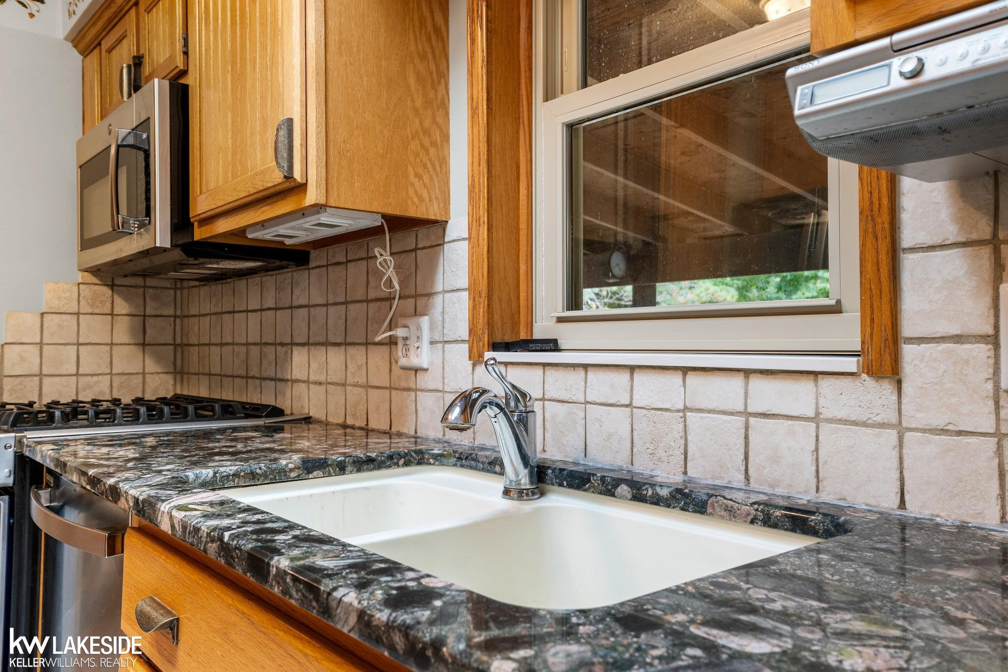 4700 Van Dyke Street, MI 48416 — Photo 11