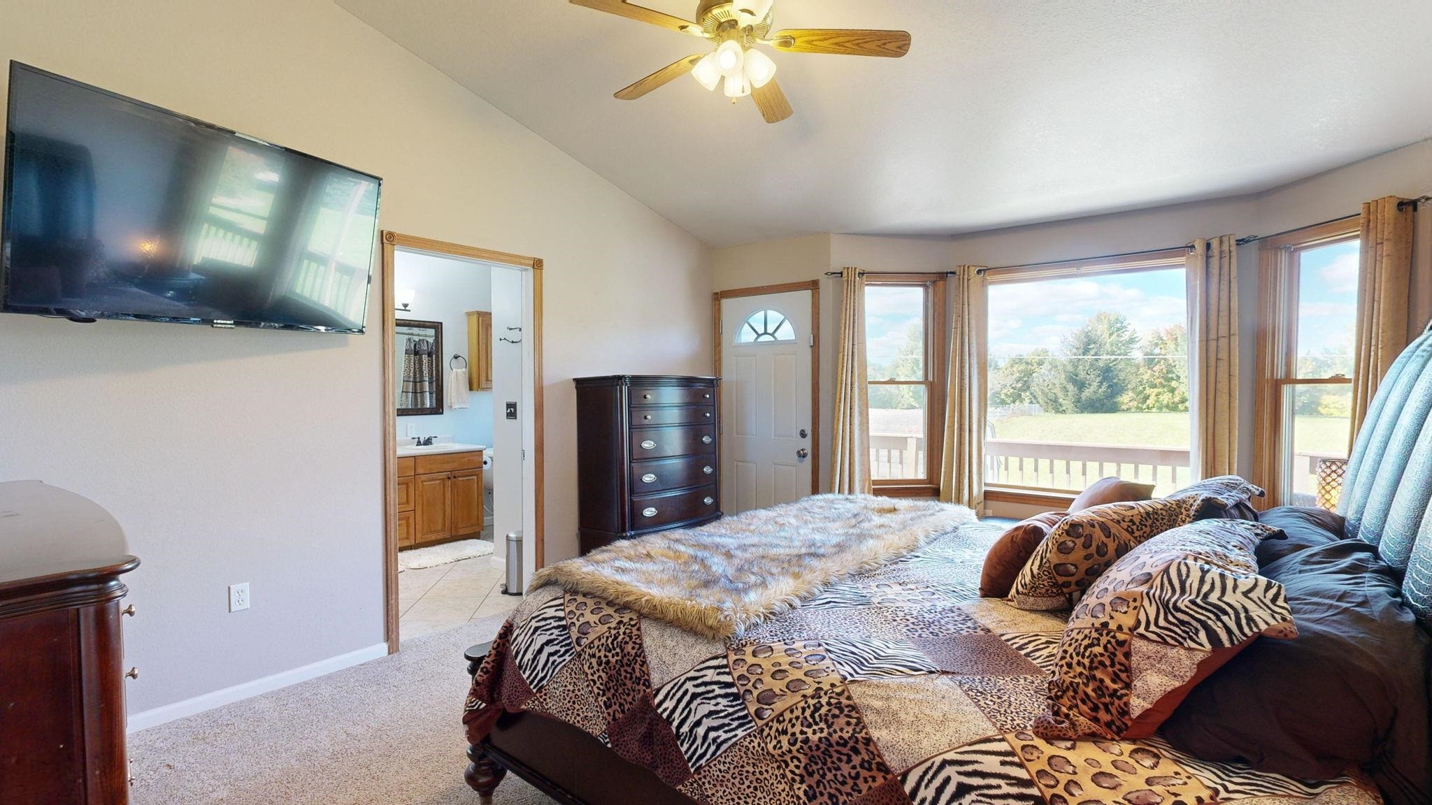 1740 Lynch, MI 48744 — Photo 15
