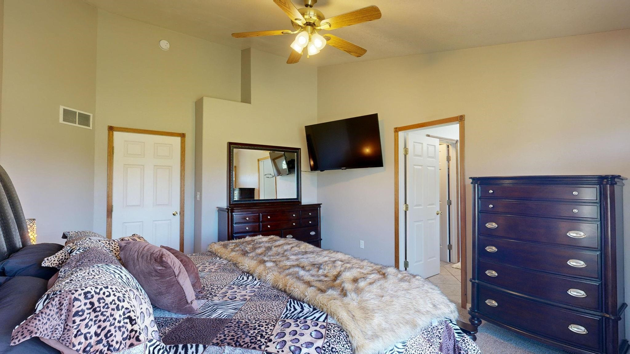 1740 Lynch, MI 48744 — Photo 19