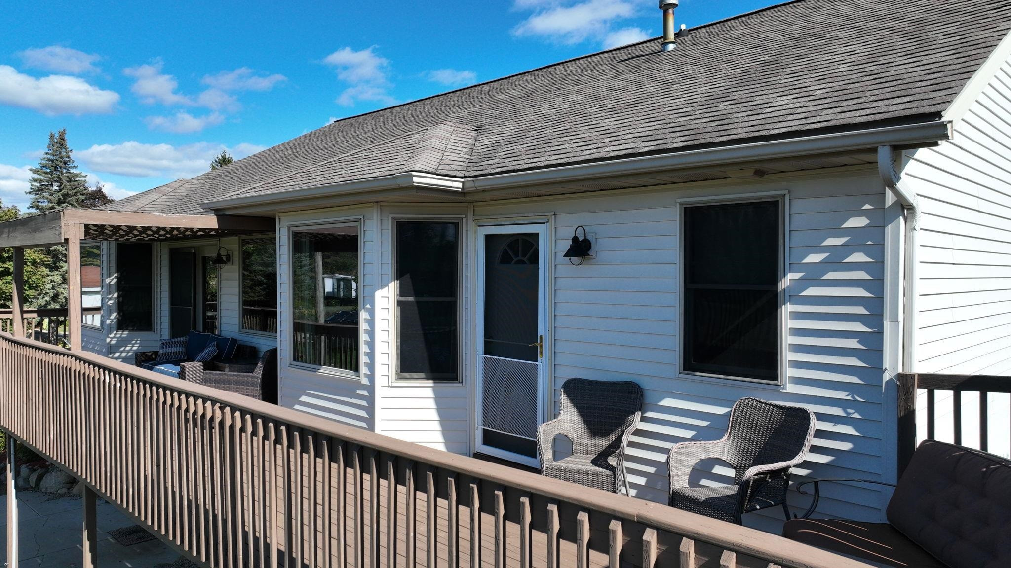 1740 Lynch, MI 48744 — Photo 45