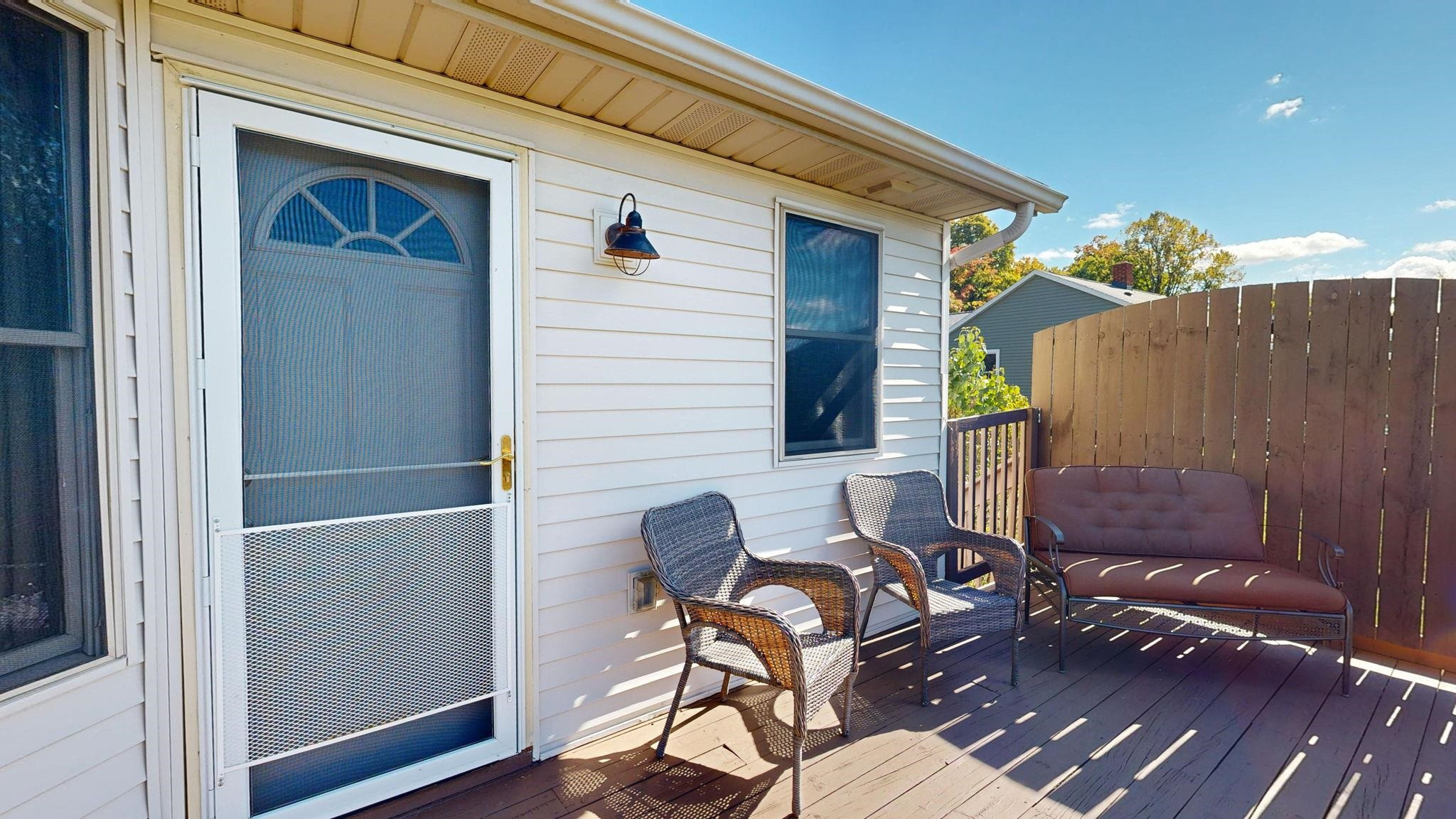 1740 Lynch, MI 48744 — Photo 51