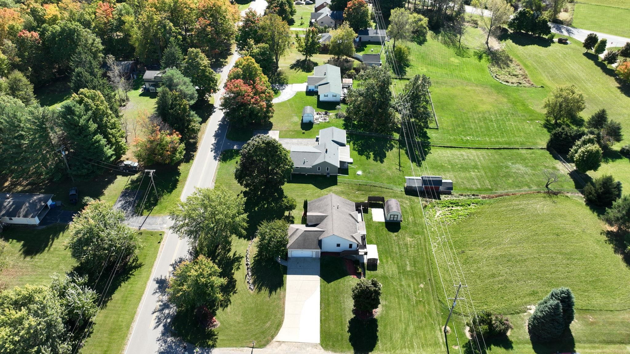 1740 Lynch, MI 48744 — Photo 58