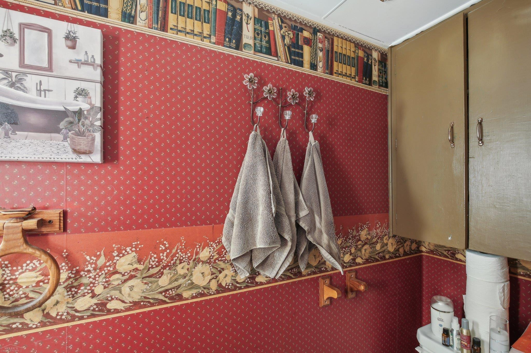 61025 Romeo Plank Road, MI — Photo 24