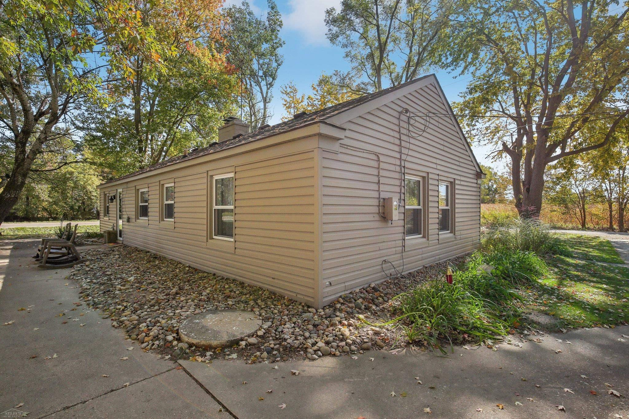 61025 Romeo Plank Road, MI — Photo 27