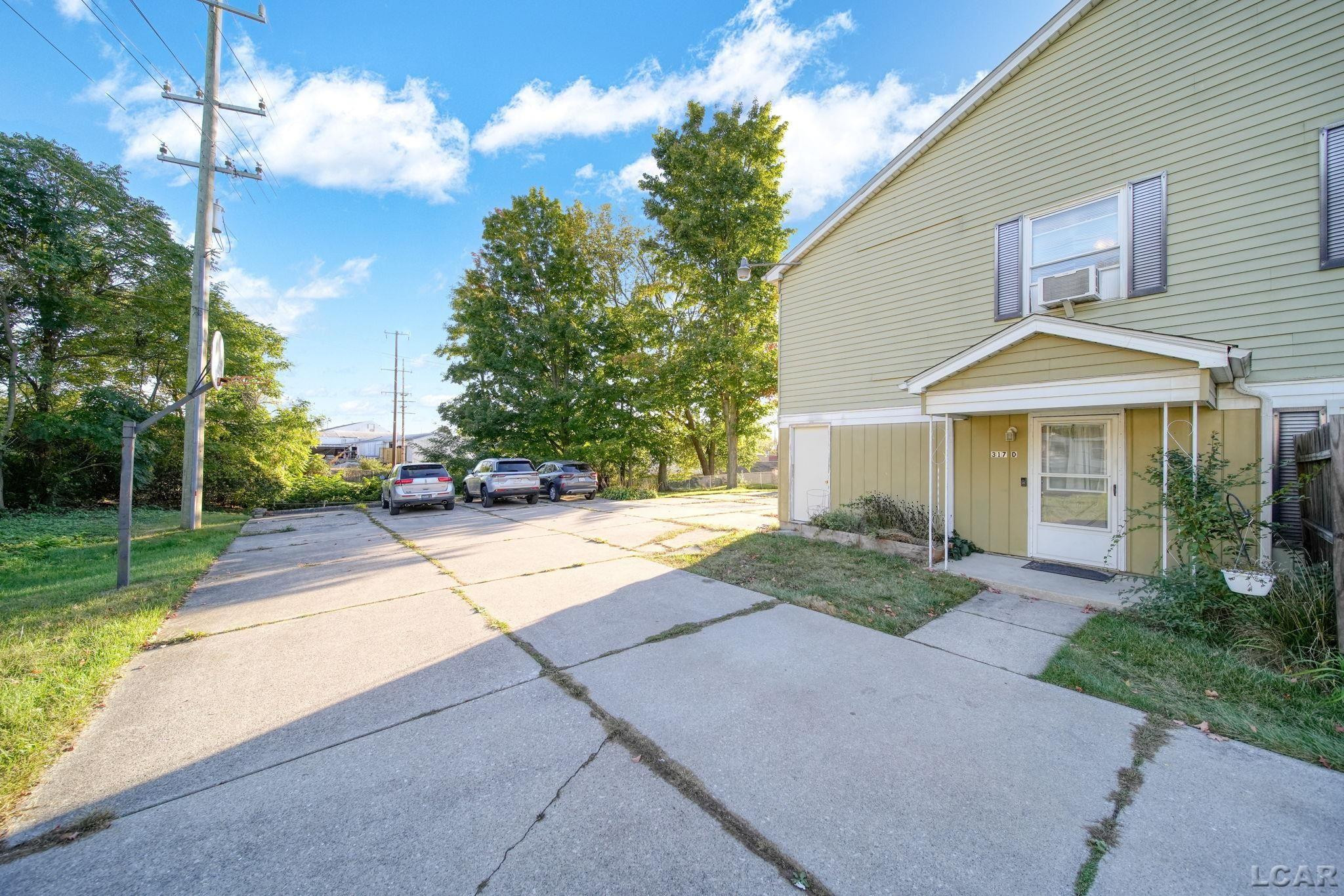 317 Clark, D, Clinton, MI 49236 — Photo 2